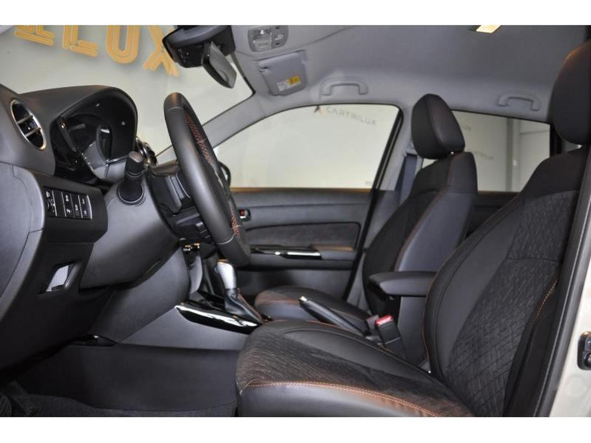 Suzuki Vitara TSUKI AUTO 6 (2026) - Foto 25