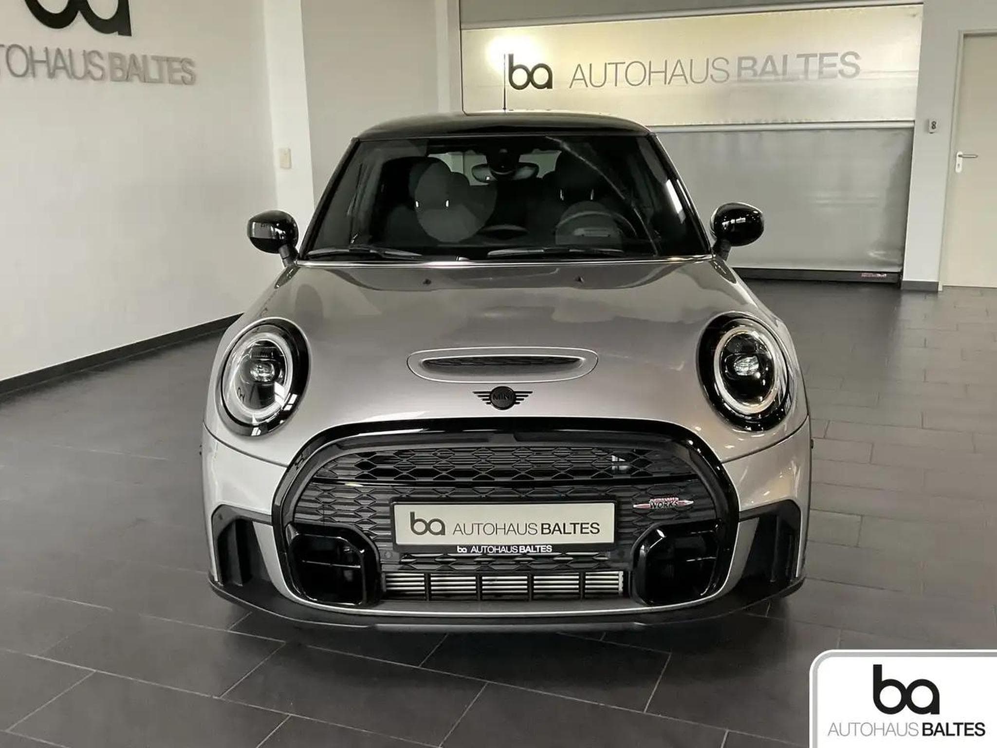 Mini Cooper (2024) - Foto 2