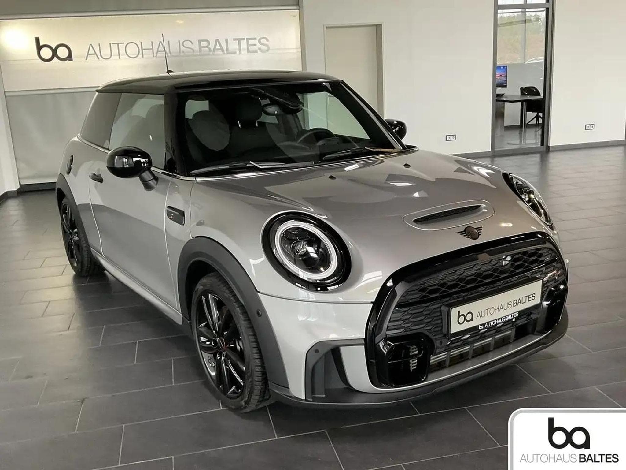 Mini Cooper (2024) - Foto 5