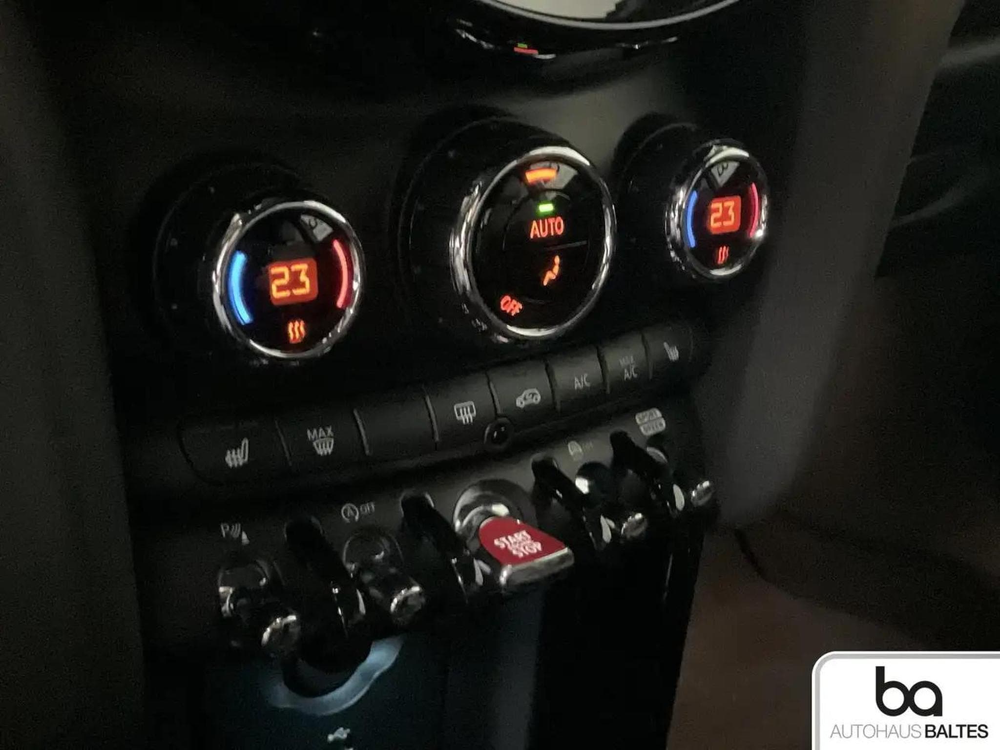 Mini Cooper (2024) - Foto 9