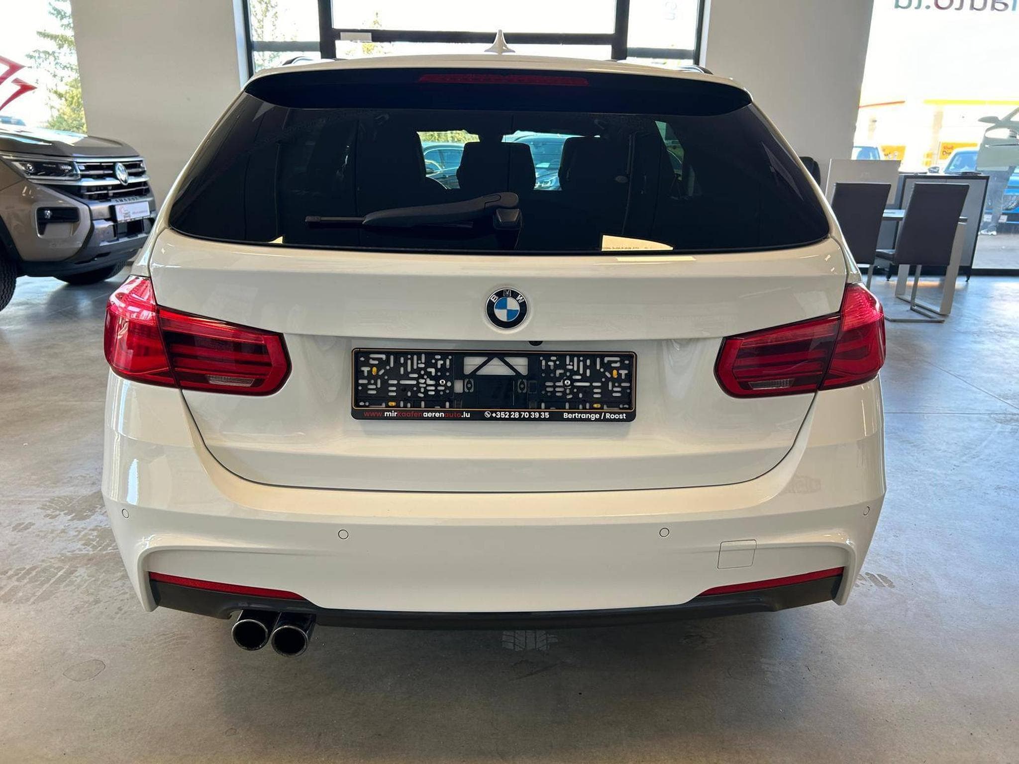 BMW 320 i xDrive M Sport (2018) - Photo 4