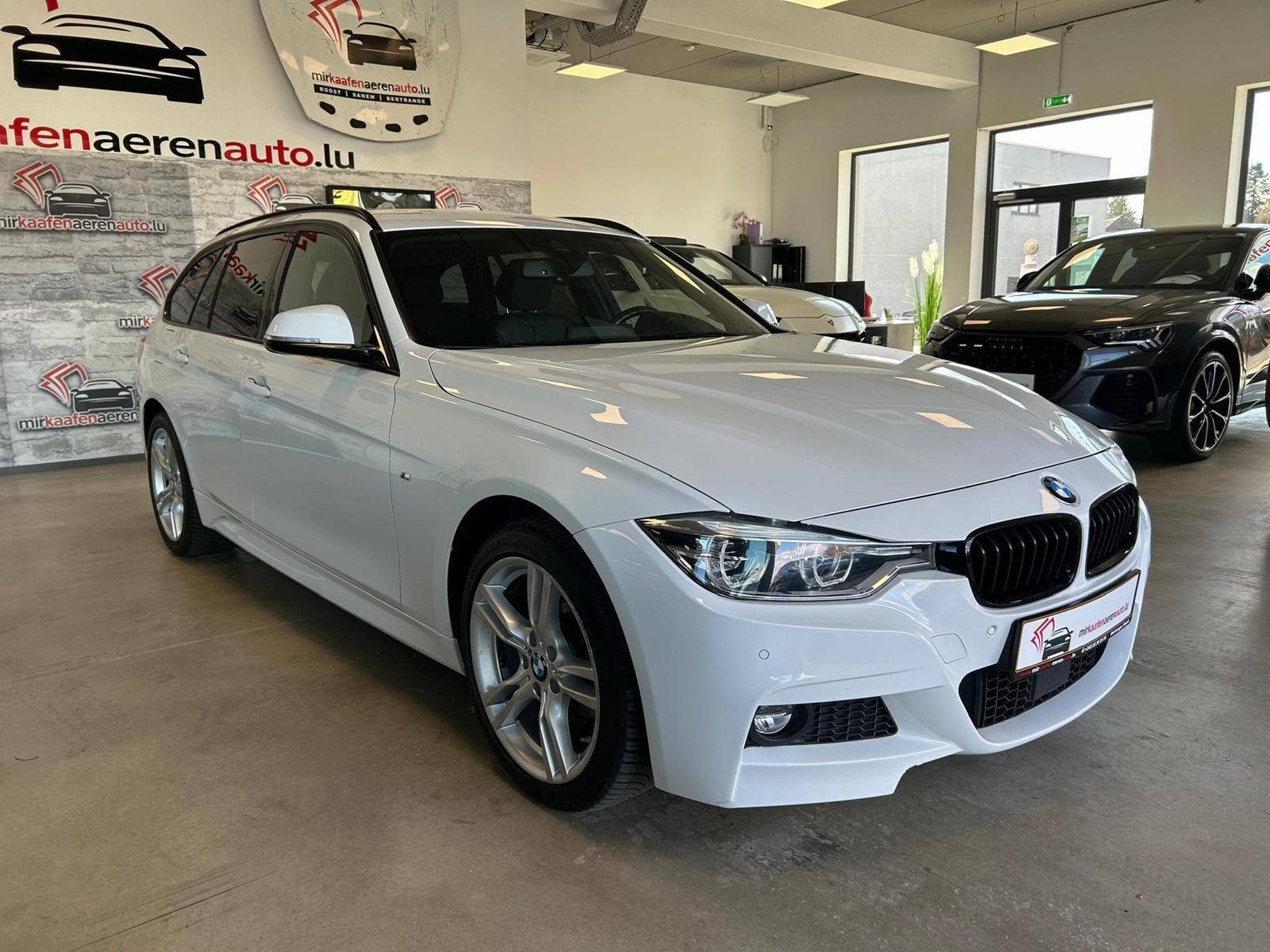 BMW 320 i xDrive M Sport (2018) - Photo 2