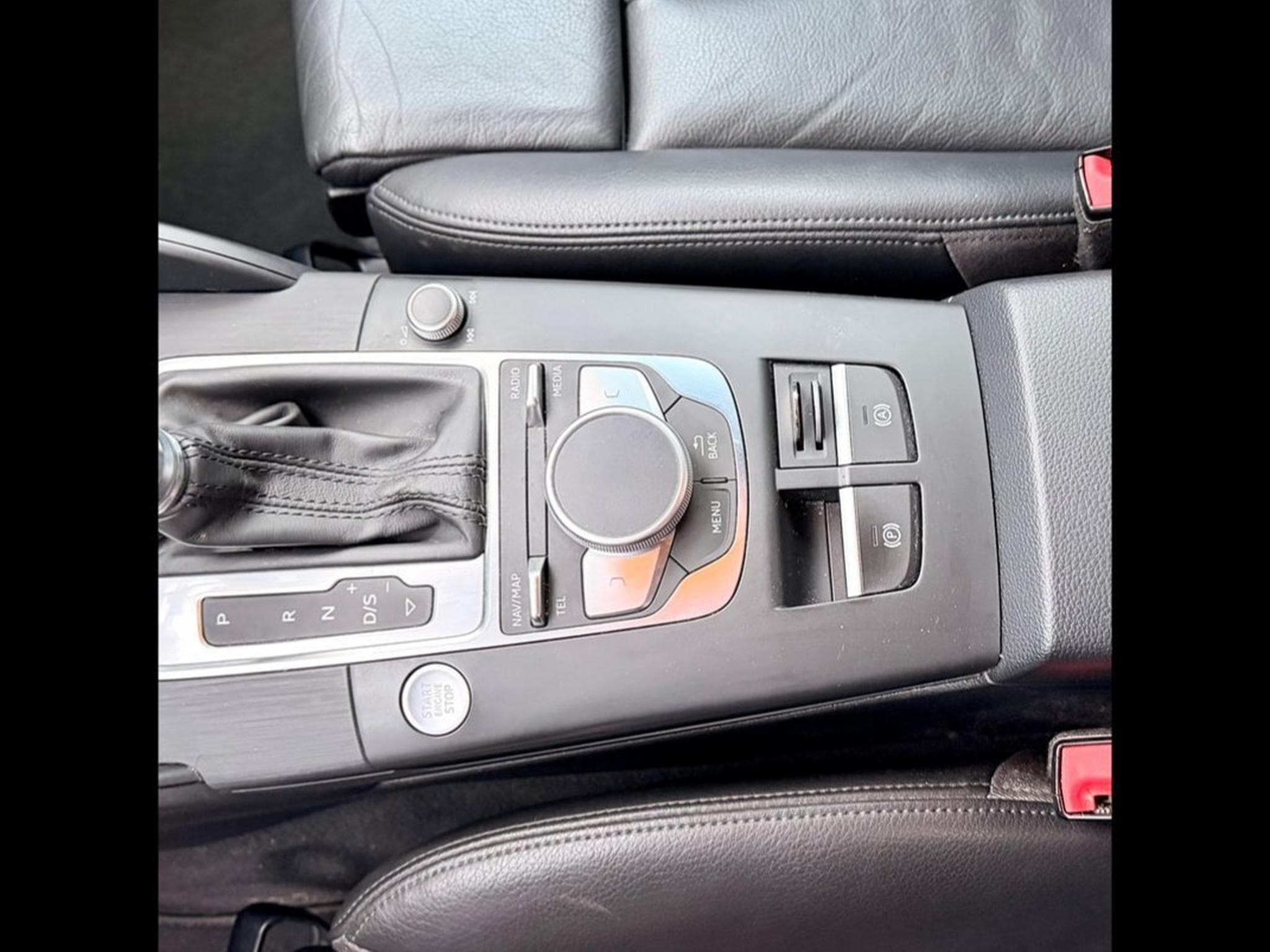 Audi A3 Sportback 40 e-tron S-tronic (2020) - Photo 5