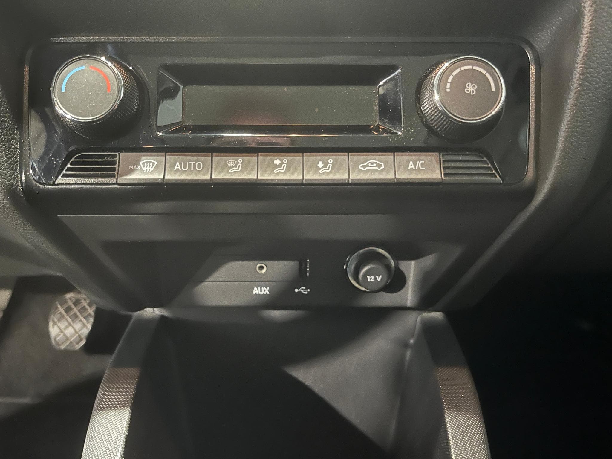 Skoda Fabia 1.2 TSI 110ch Style Greentec (2016) - Foto 18