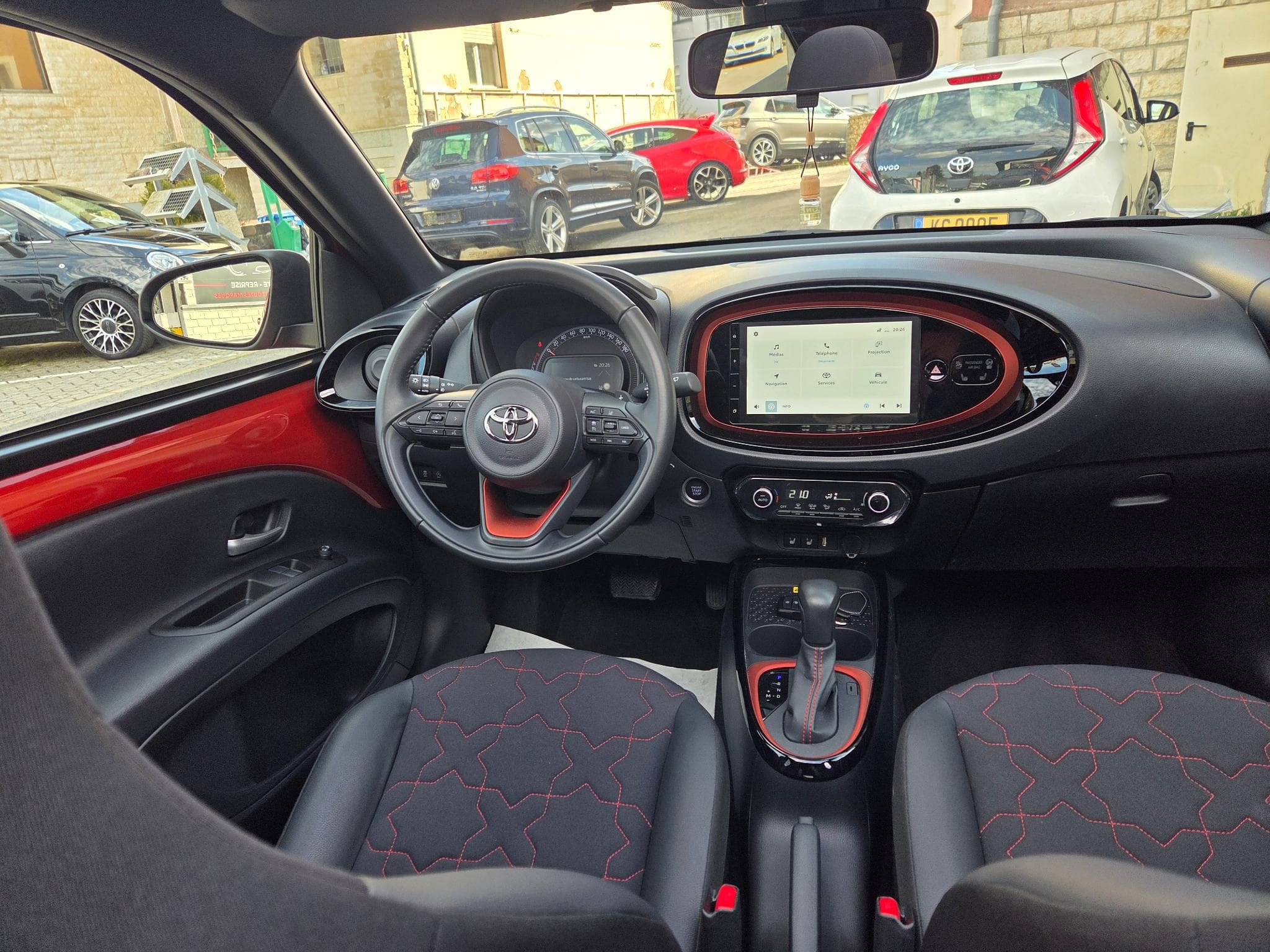 Toyota Aygo X 1.0 AUTOMATIQUE NAVIGATION CAMERA LED (2023) - Foto 10