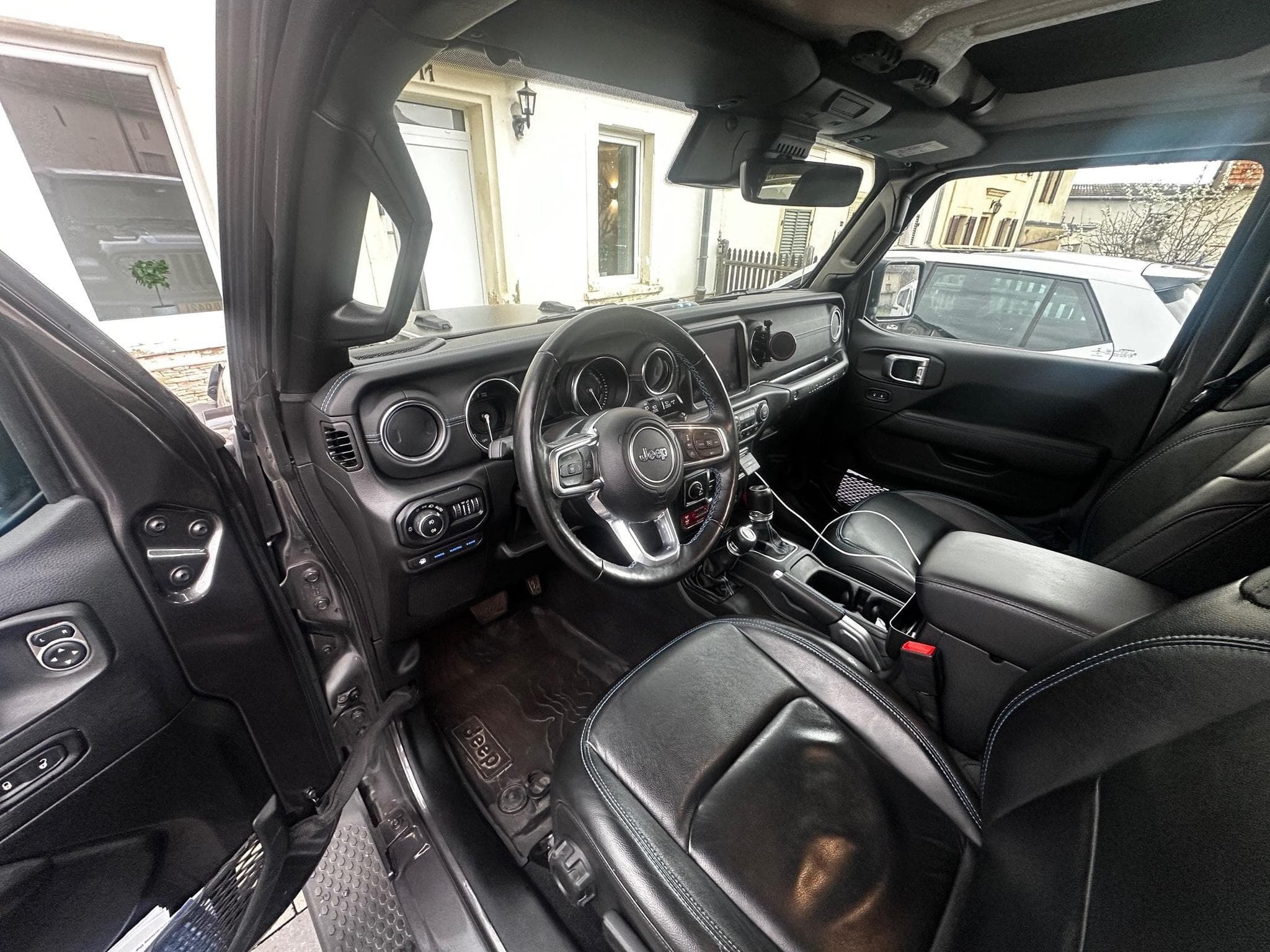 Jeep Wrangler UNLIMITED RUBICON (2022) - Foto 5