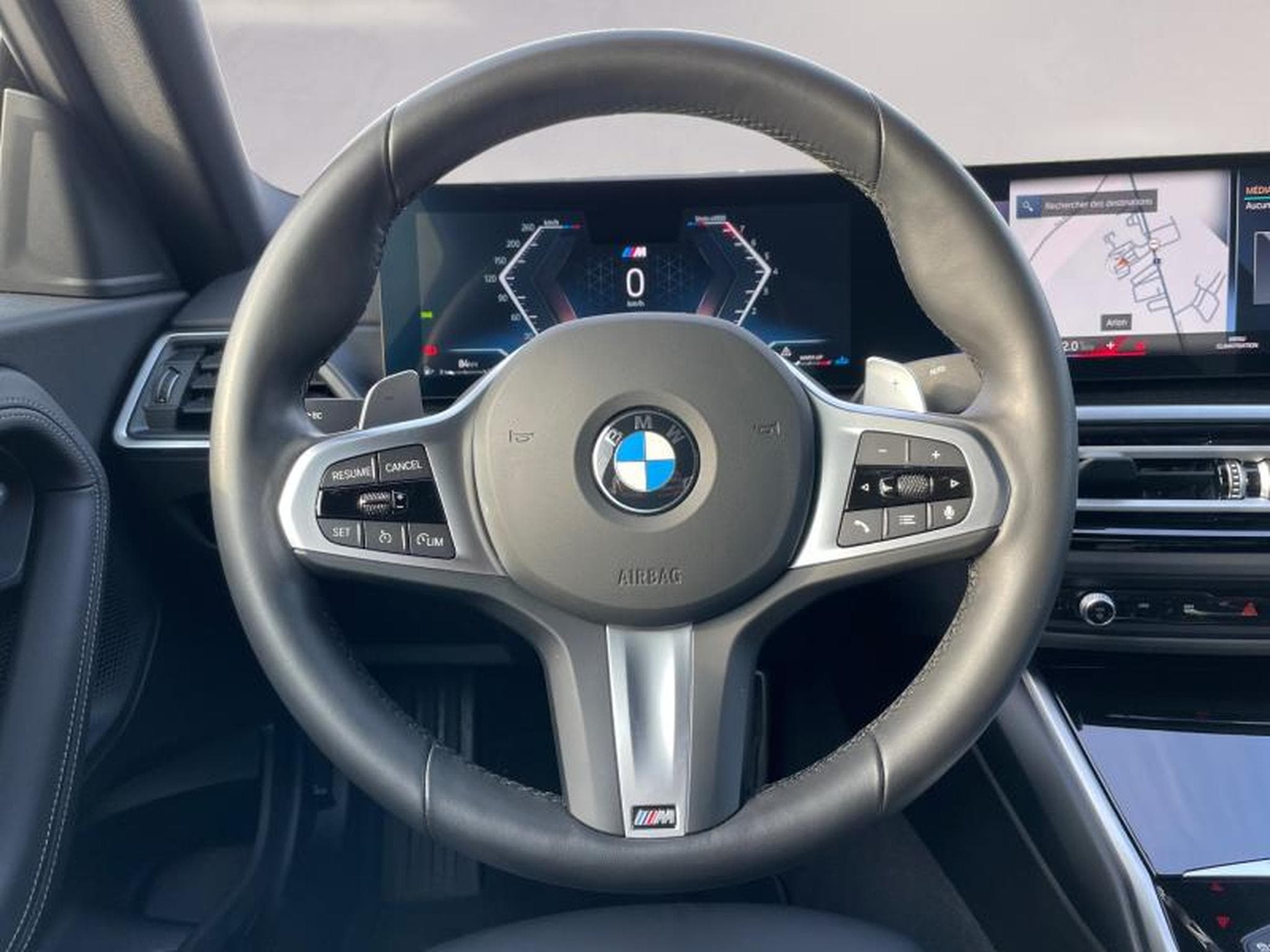 BMW 218 218i Coupé Kit M Sport (2024) - Foto 15