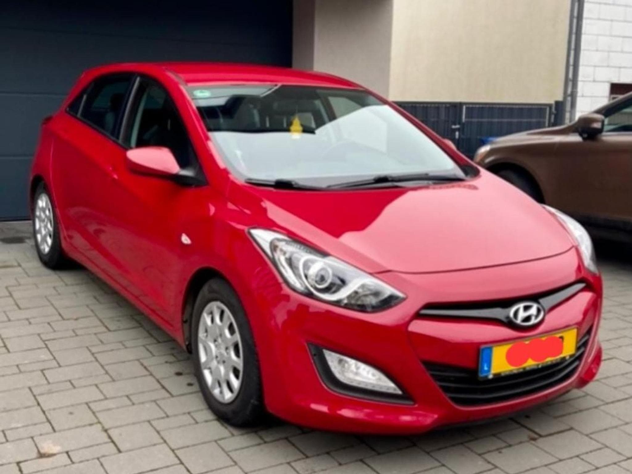 Hyundai i30 Automatic (2014) - Photo 1