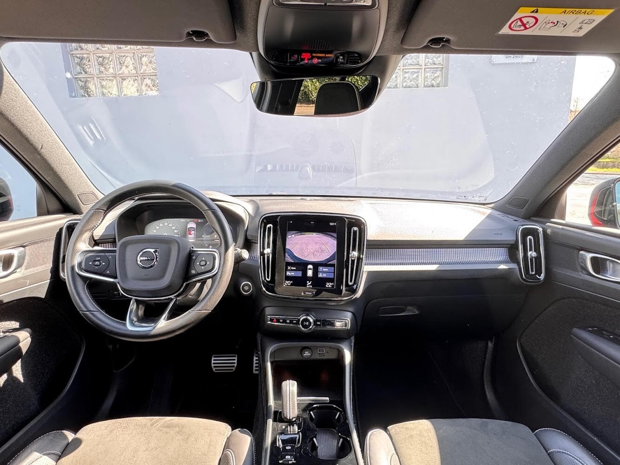 Volvo XC40 T5 PHEV 262 CV R-DESIGN DCT RECHARGEABLE  1ERE MAIN CARNET (2020) - Foto 15