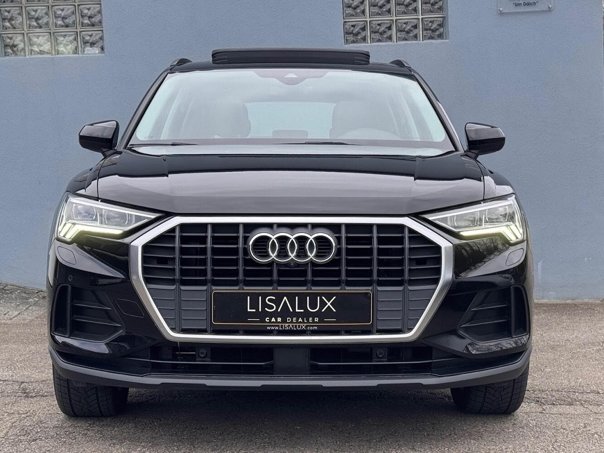 Audi Q3 35 tdi 150 cv s-tronic TOIT PANO 1ere main carnet (2020) - Foto 3