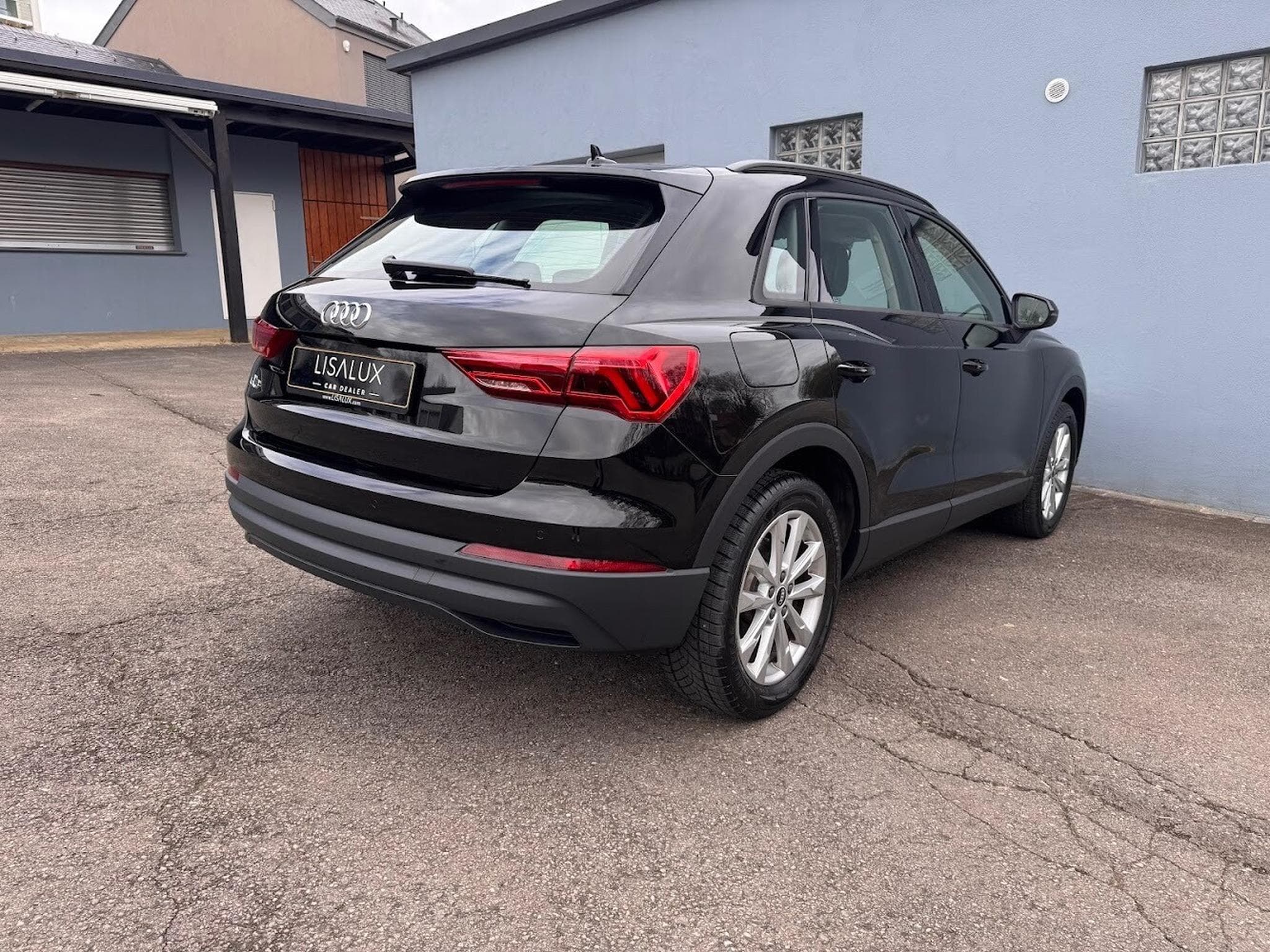 Audi Q3 35 tdi 150 cv s-tronic TOIT PANO 1ere main carnet (2020) - Foto 6