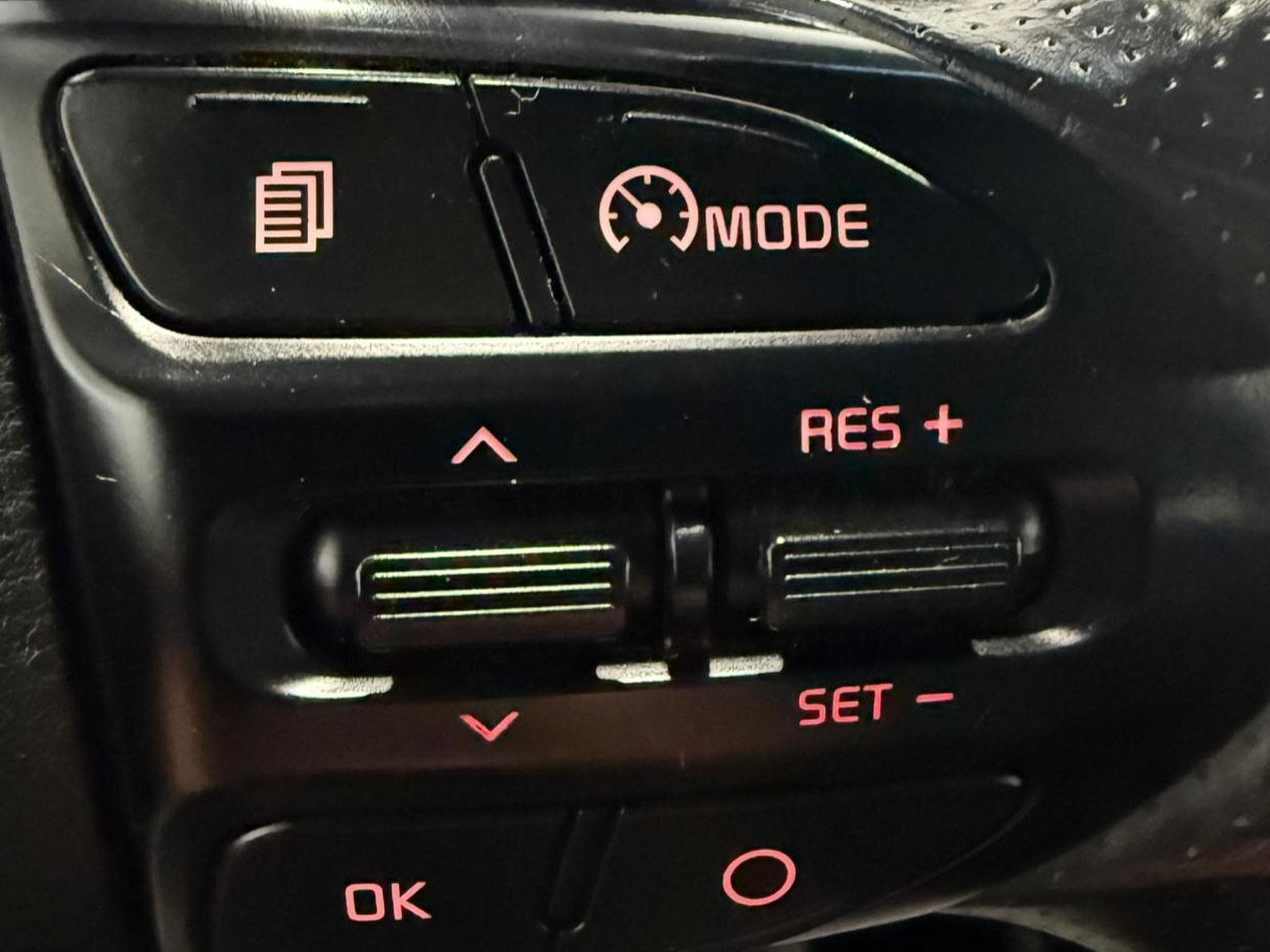 Kia Stonic Spirit (2018) - Photo 11