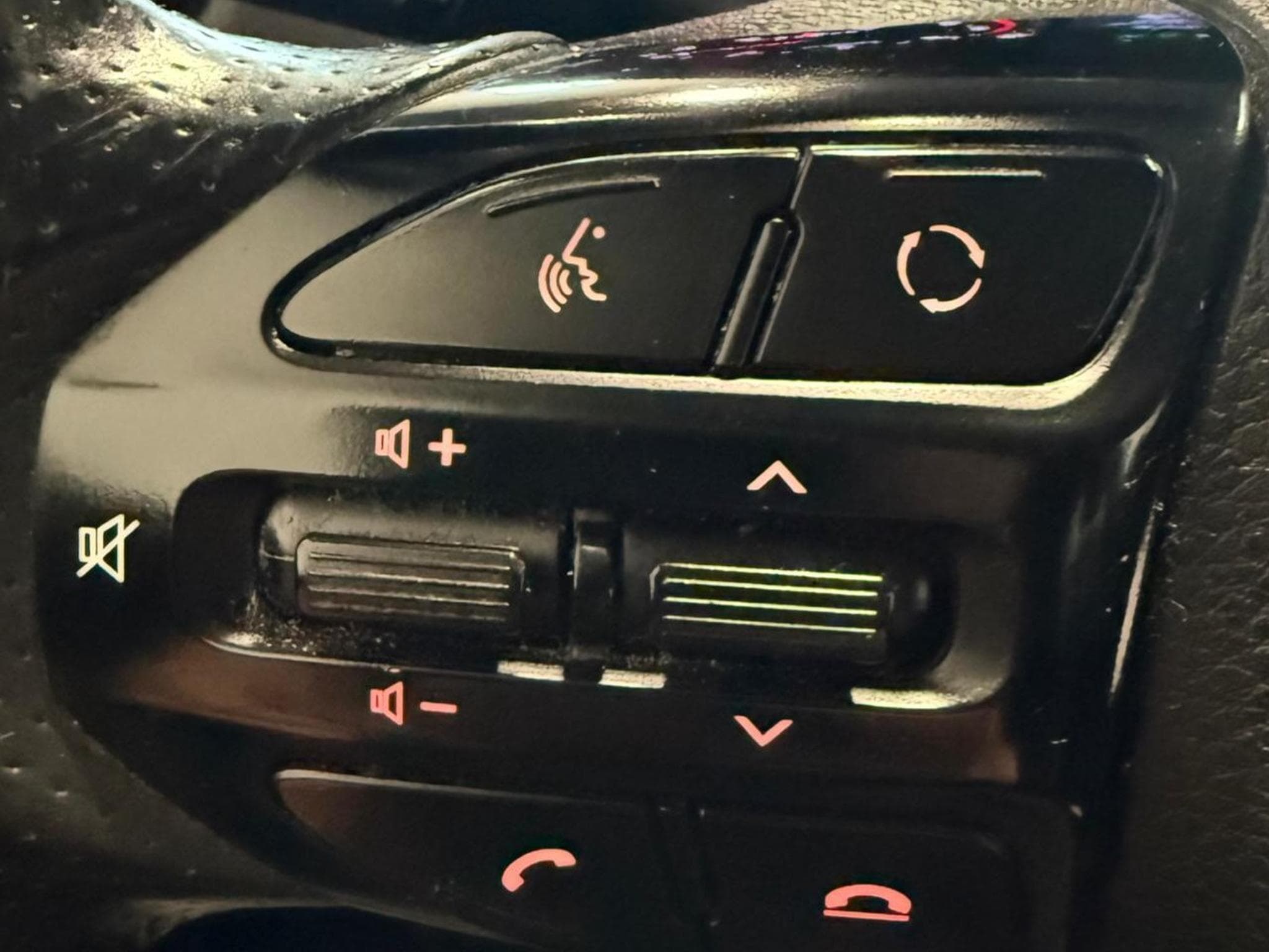 Kia Stonic Spirit (2018) - Photo 12