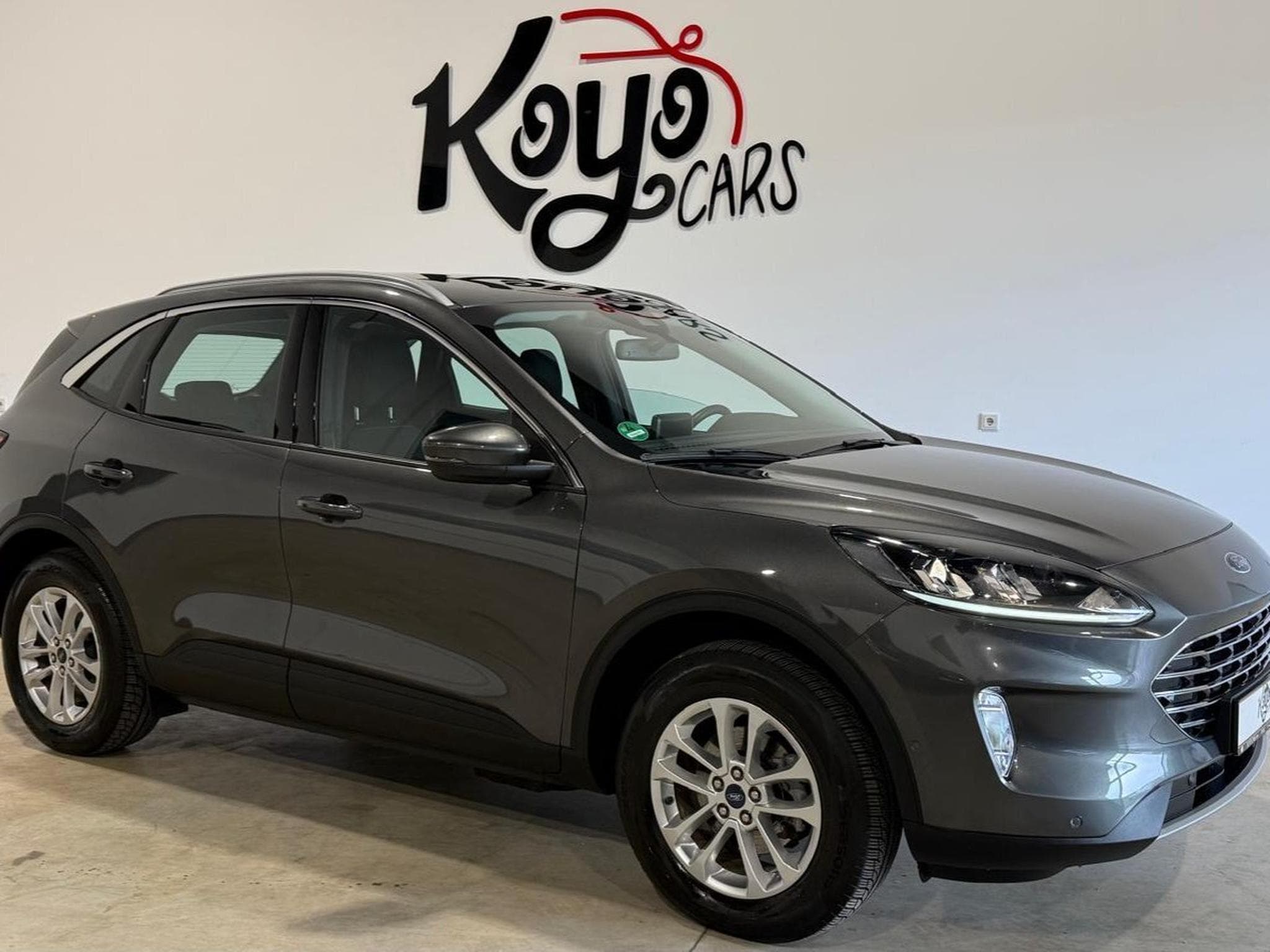 Ford Kuga (2022) - Photo 3