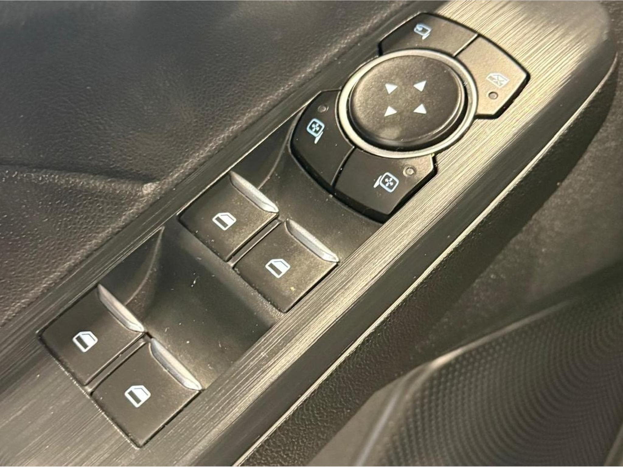 Ford Kuga (2022) - Photo 13