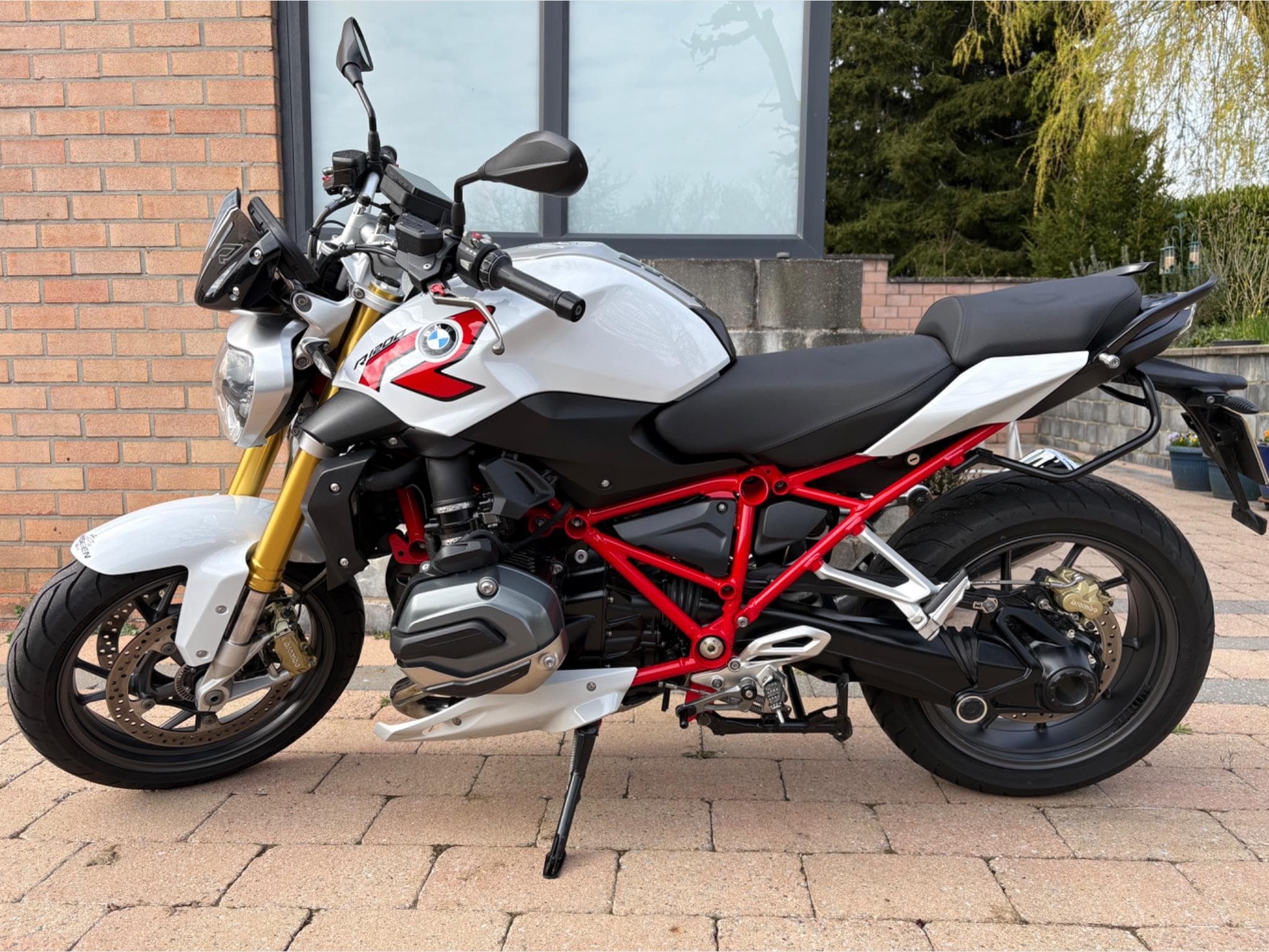 BMW R R1200R (2016) - Photo 1