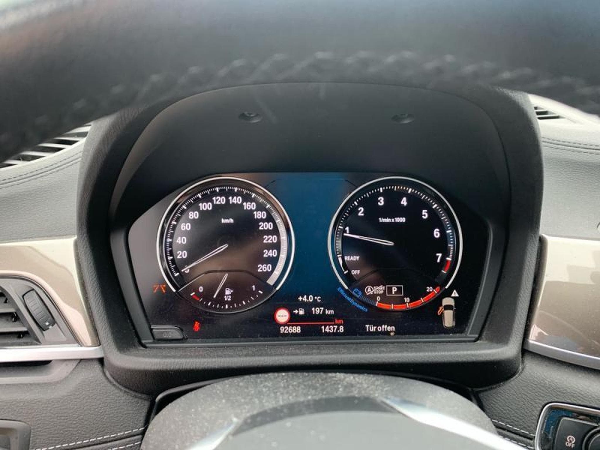 BMW X1 XDRIVE20I (2020) - Foto 11