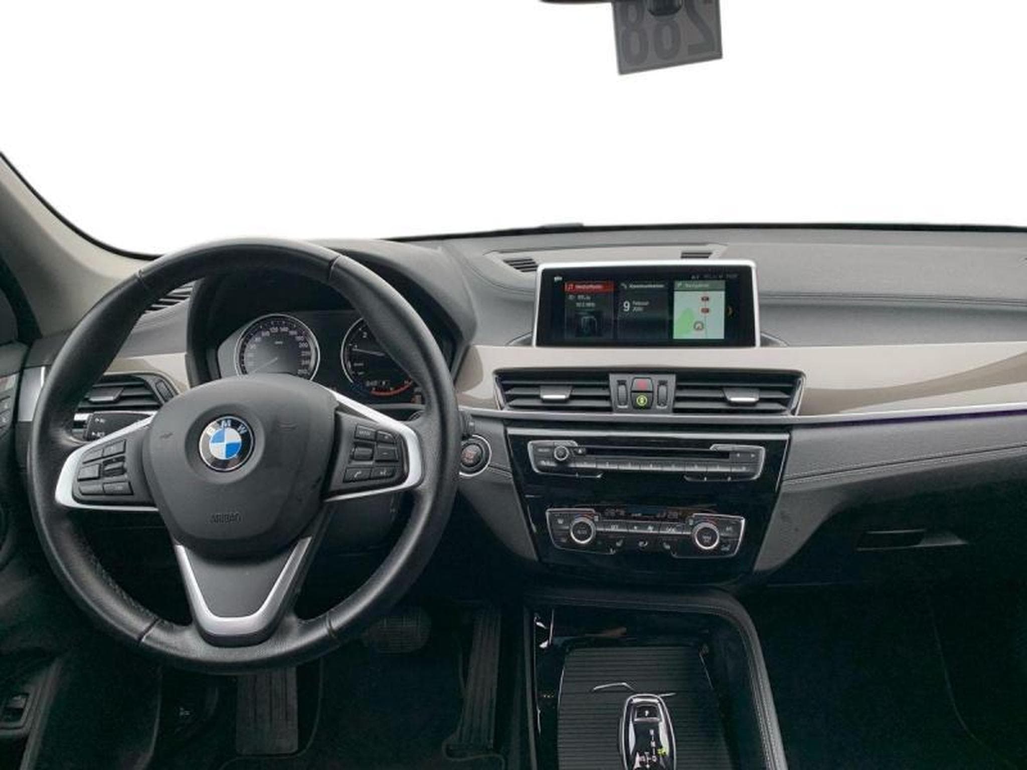 BMW X1 XDRIVE20I (2020) - Foto 8