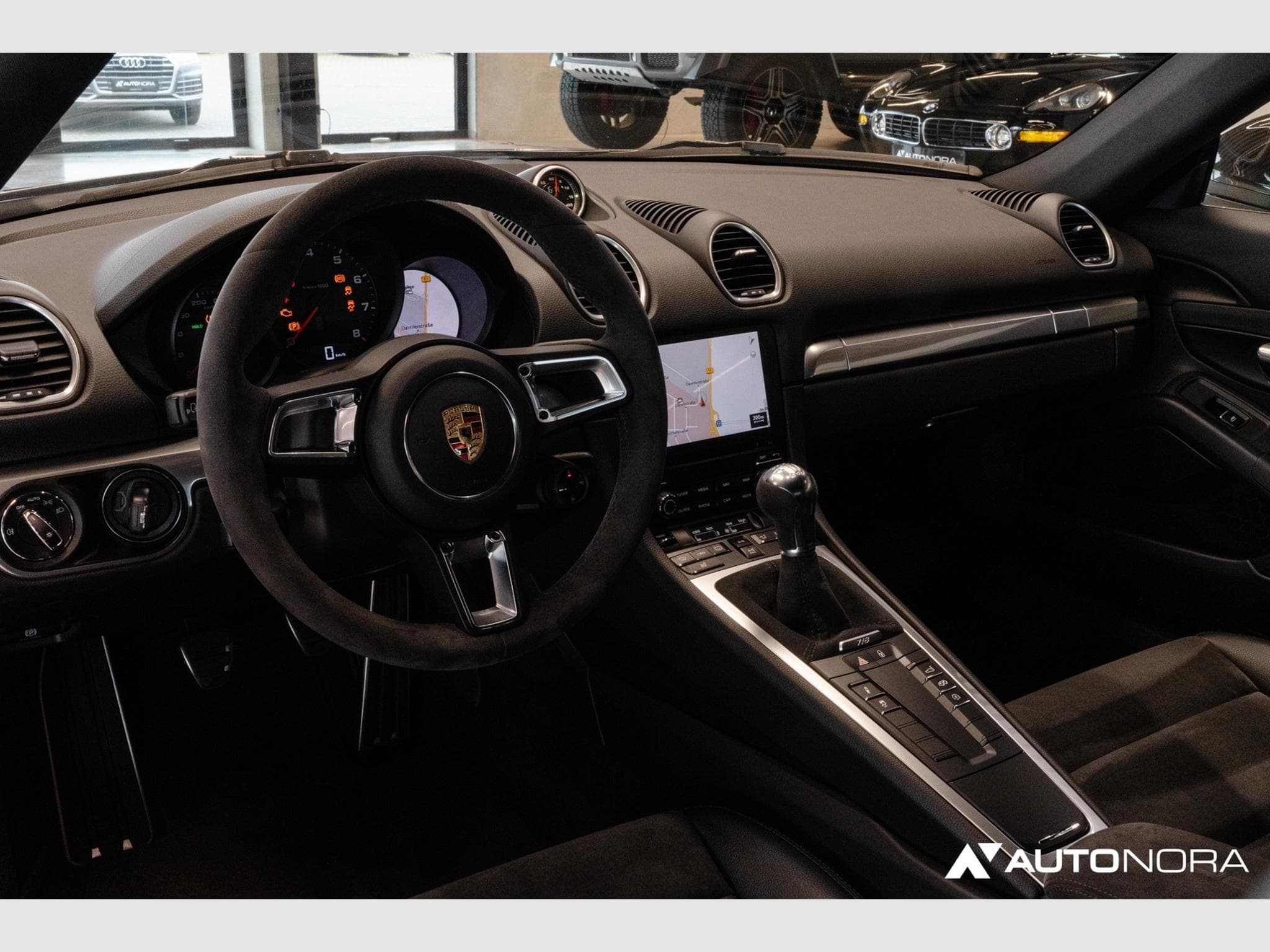 Porsche Cayman (2017) - Photo 13