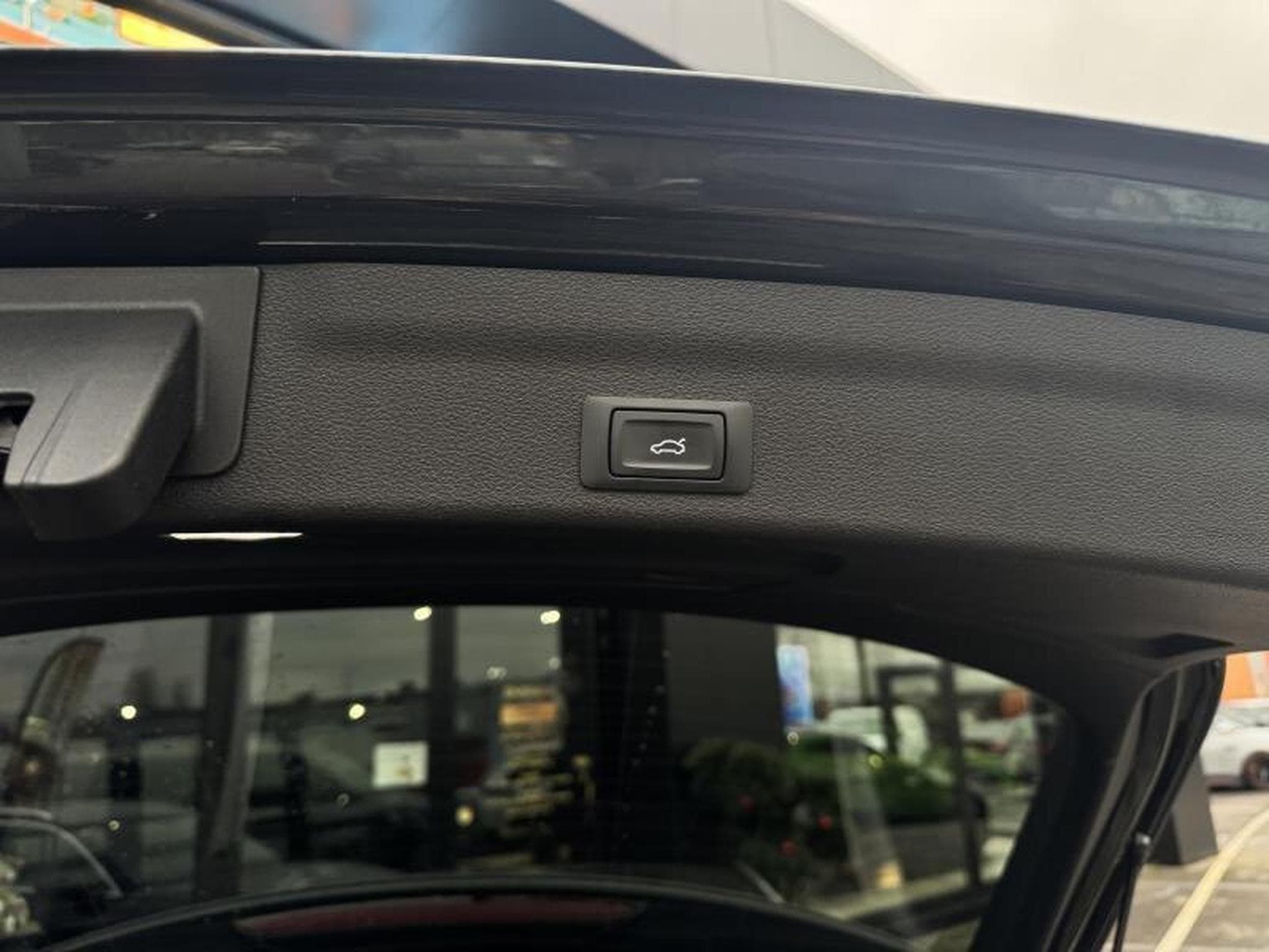 Audi A6 Avant Sport Quattro 2.0 TFSI 265CV (2024) - Photo 10