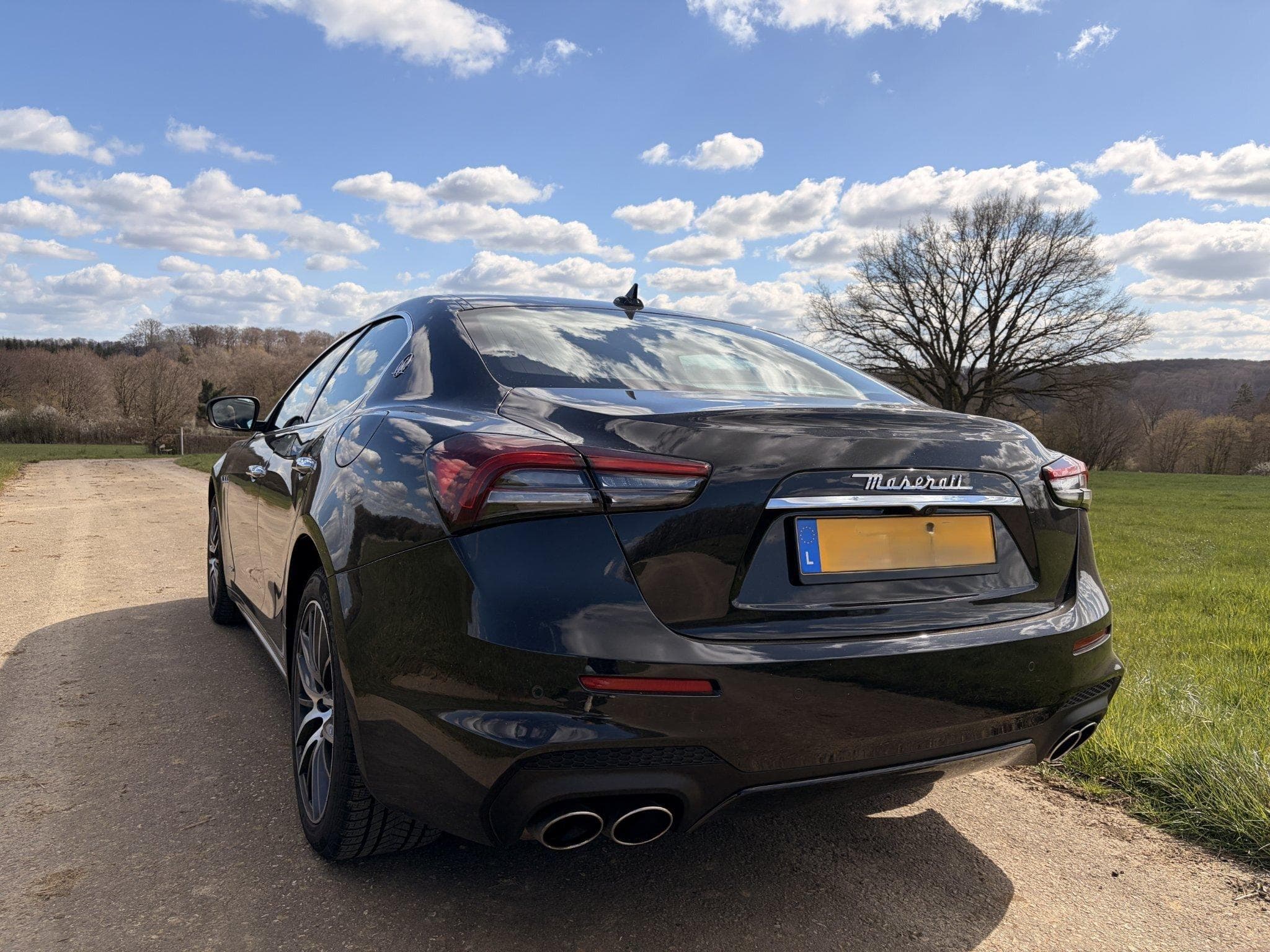 Maserati Ghibli Modena Gransport (2022) - Photo 3