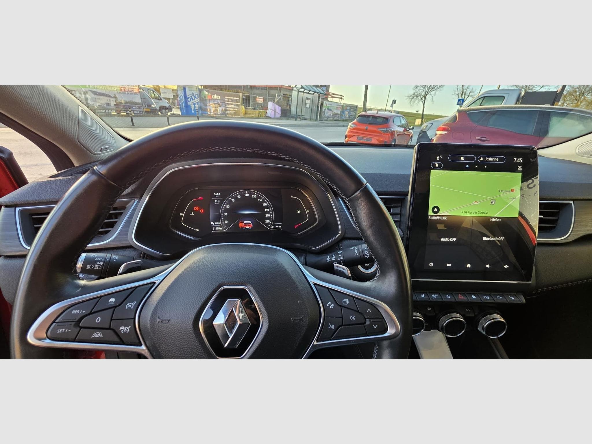 Renault Arkana TCE 140 EDC R.S. line (2023) - Photo 8