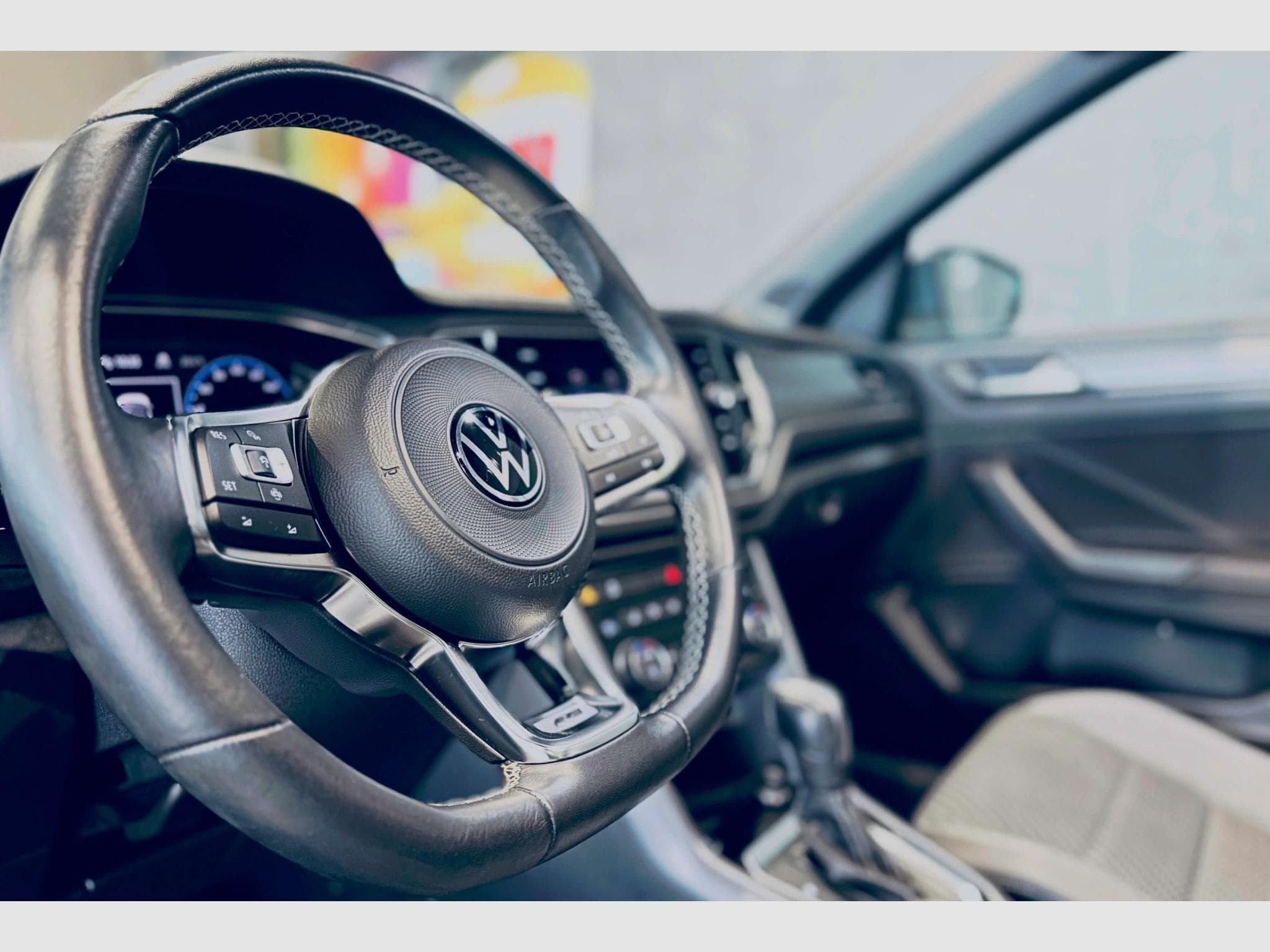 VW T-Roc T-ROC CABRIOLET R-LINE TSI DSG (2020) - Photo 9