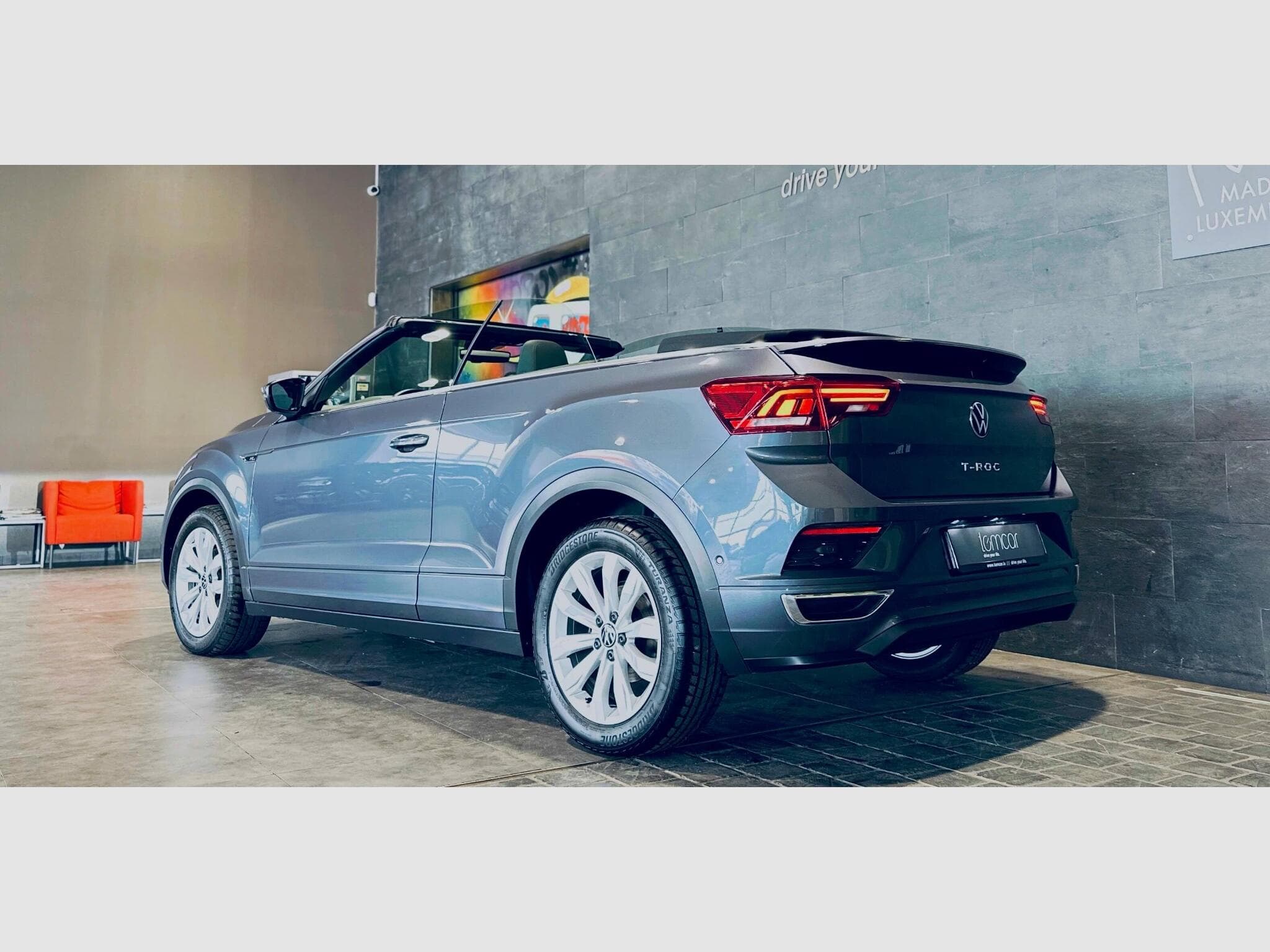 VW T-Roc T-ROC CABRIOLET R-LINE TSI DSG (2020) - Photo 4