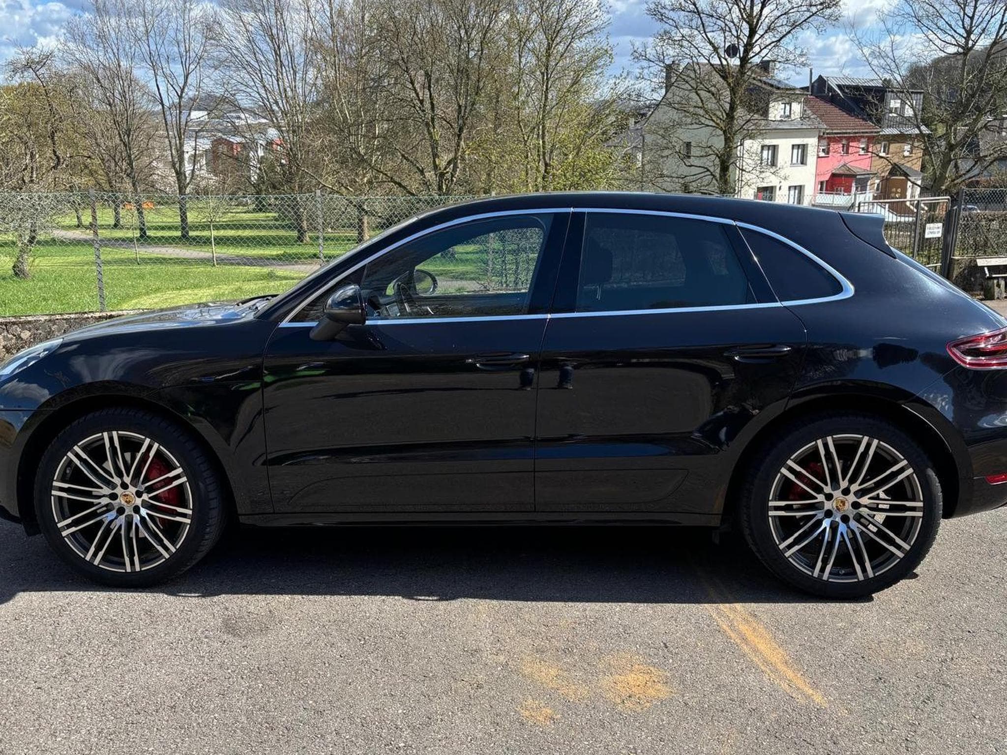 Porsche Macan GTS (2017) - Photo 2