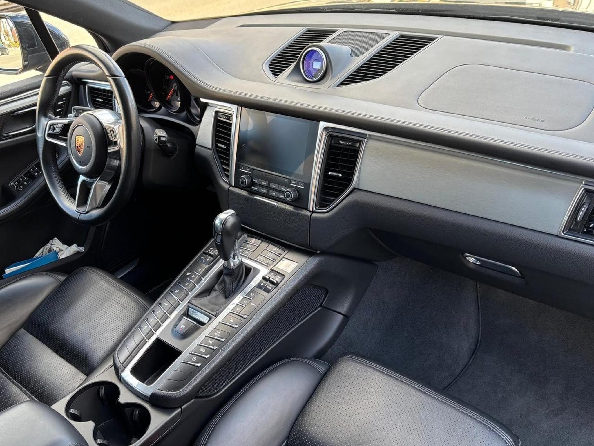 Porsche Macan GTS (2017) - Photo 10