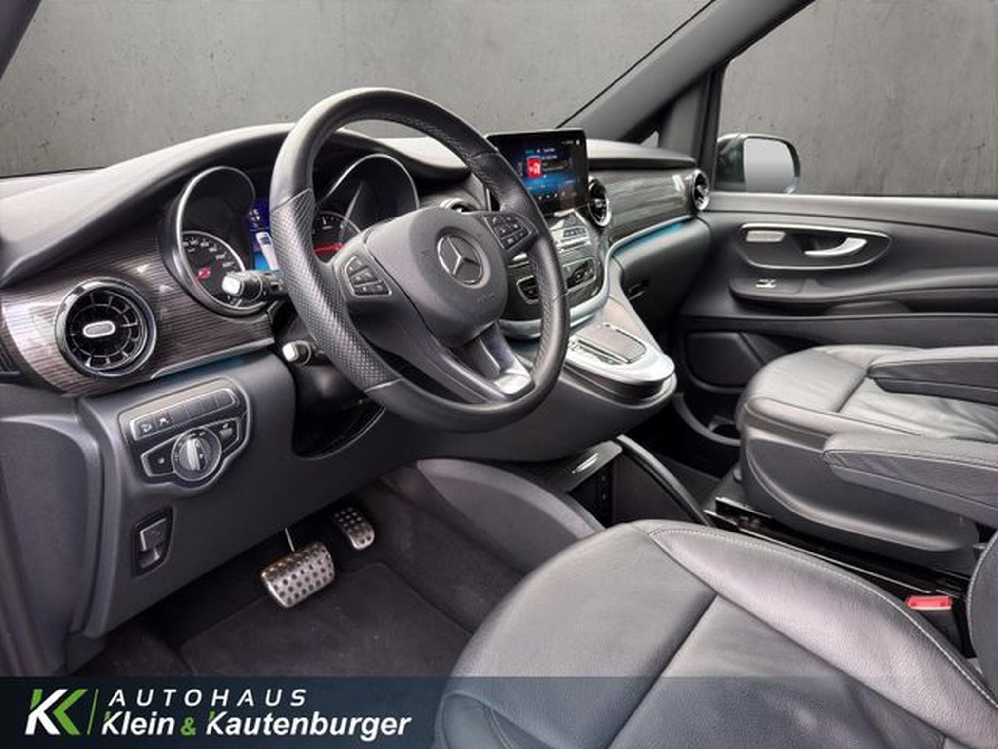 Mercedes V V 250 d AMG Edition 4M kompakt+NIGHT+LEDER+TISCH (2021) - Photo 11