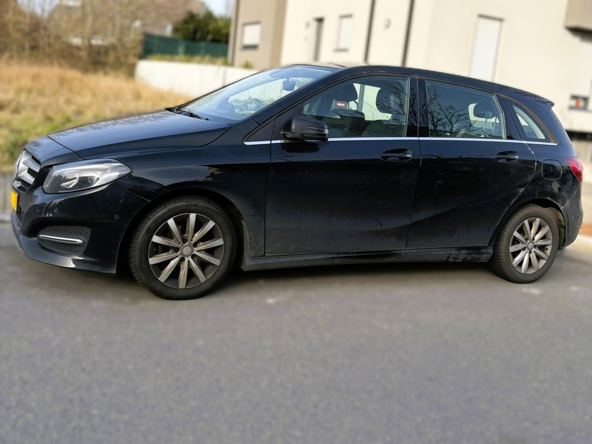 Mercedes B 180 Sport tourer (2016) - Photo 2