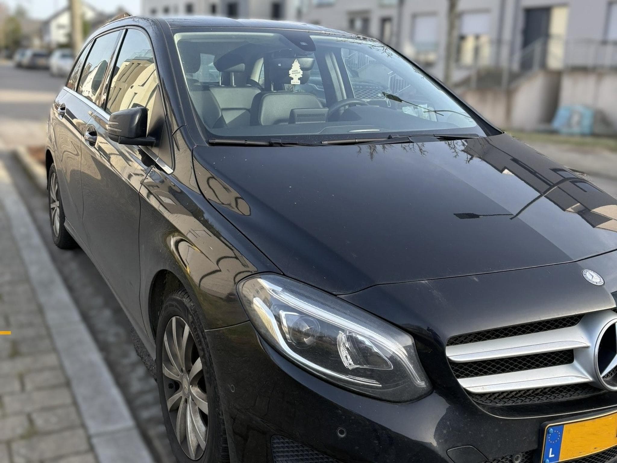 Mercedes B 180 Sport tourer (2016) - Photo 4