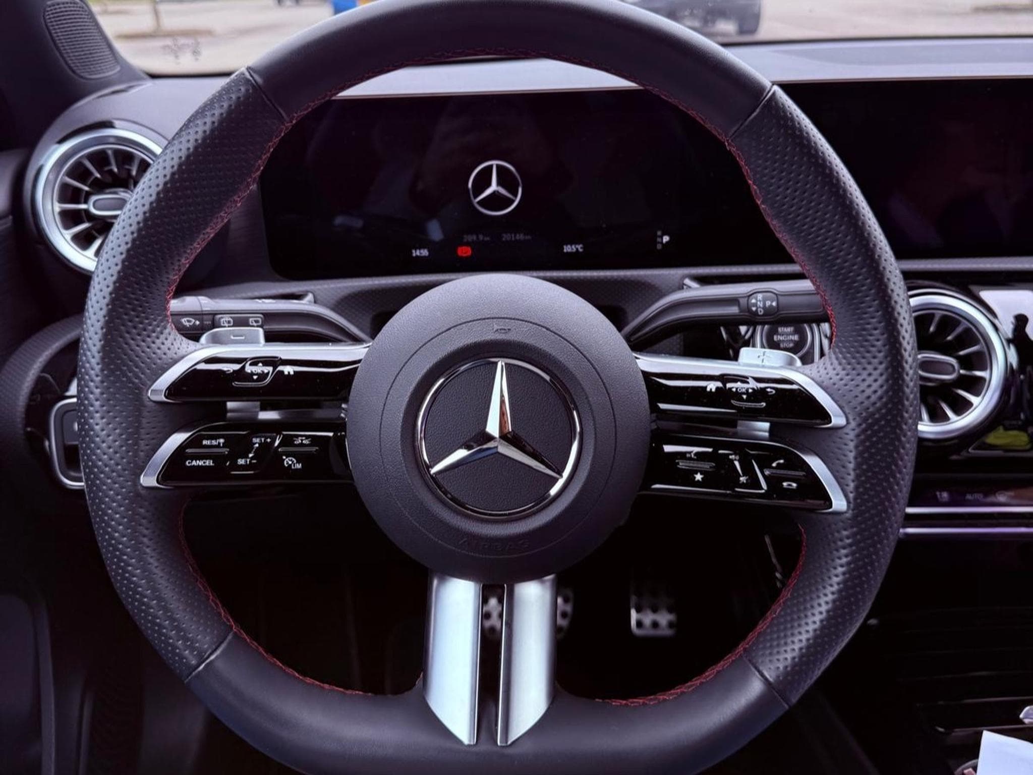 Mercedes Classe A AMG Line (2024) - Foto 8