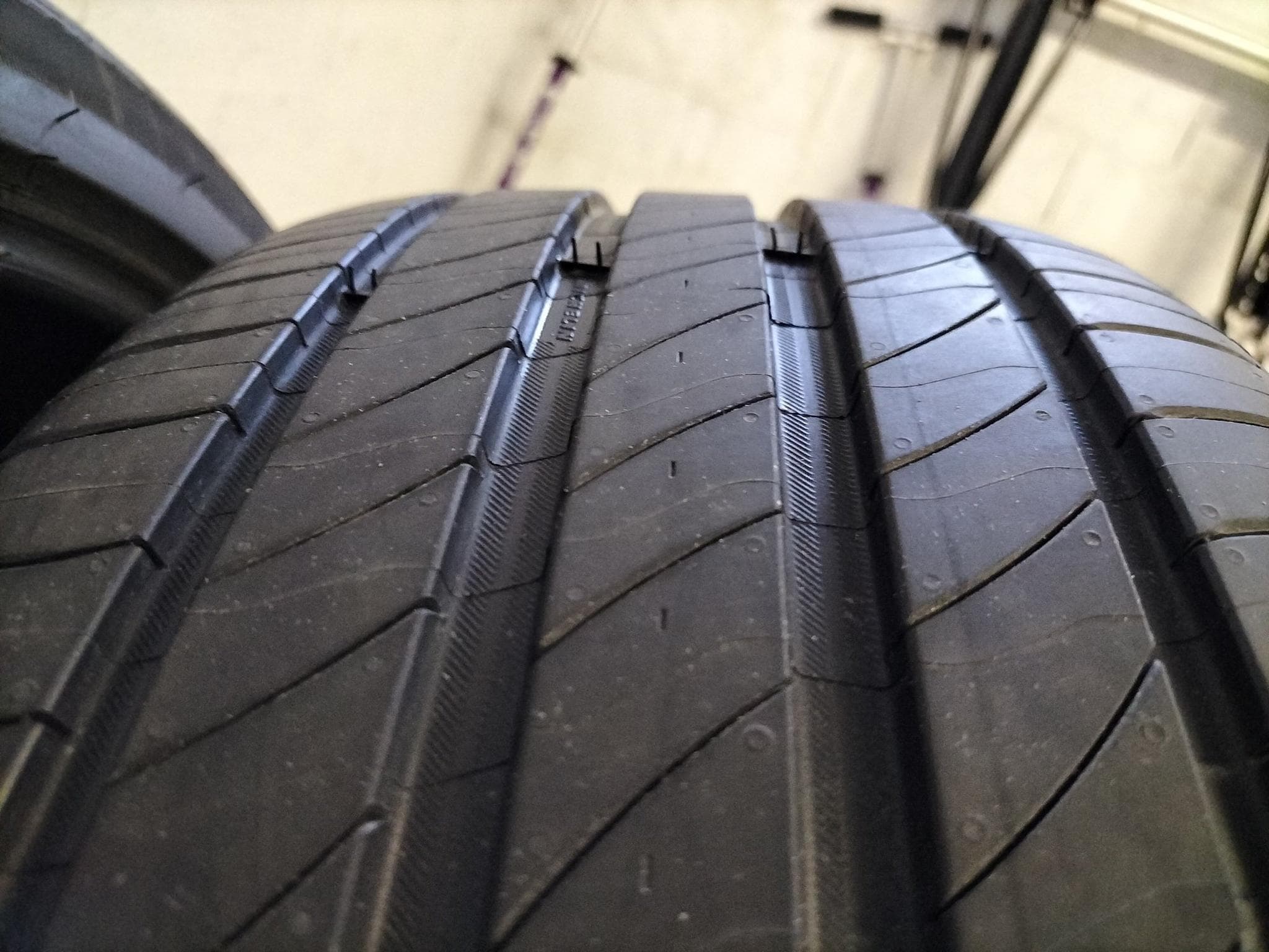 pneus – 18 - Foto 2