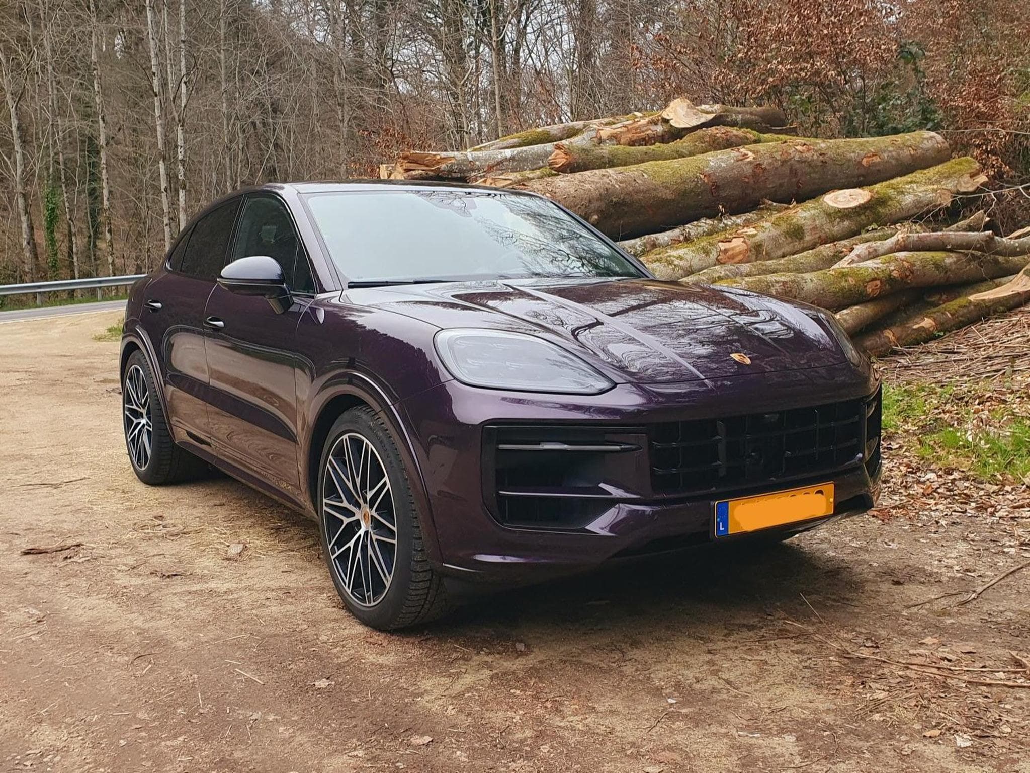 Porsche Cayenne COUPE (2024) - Photo 1