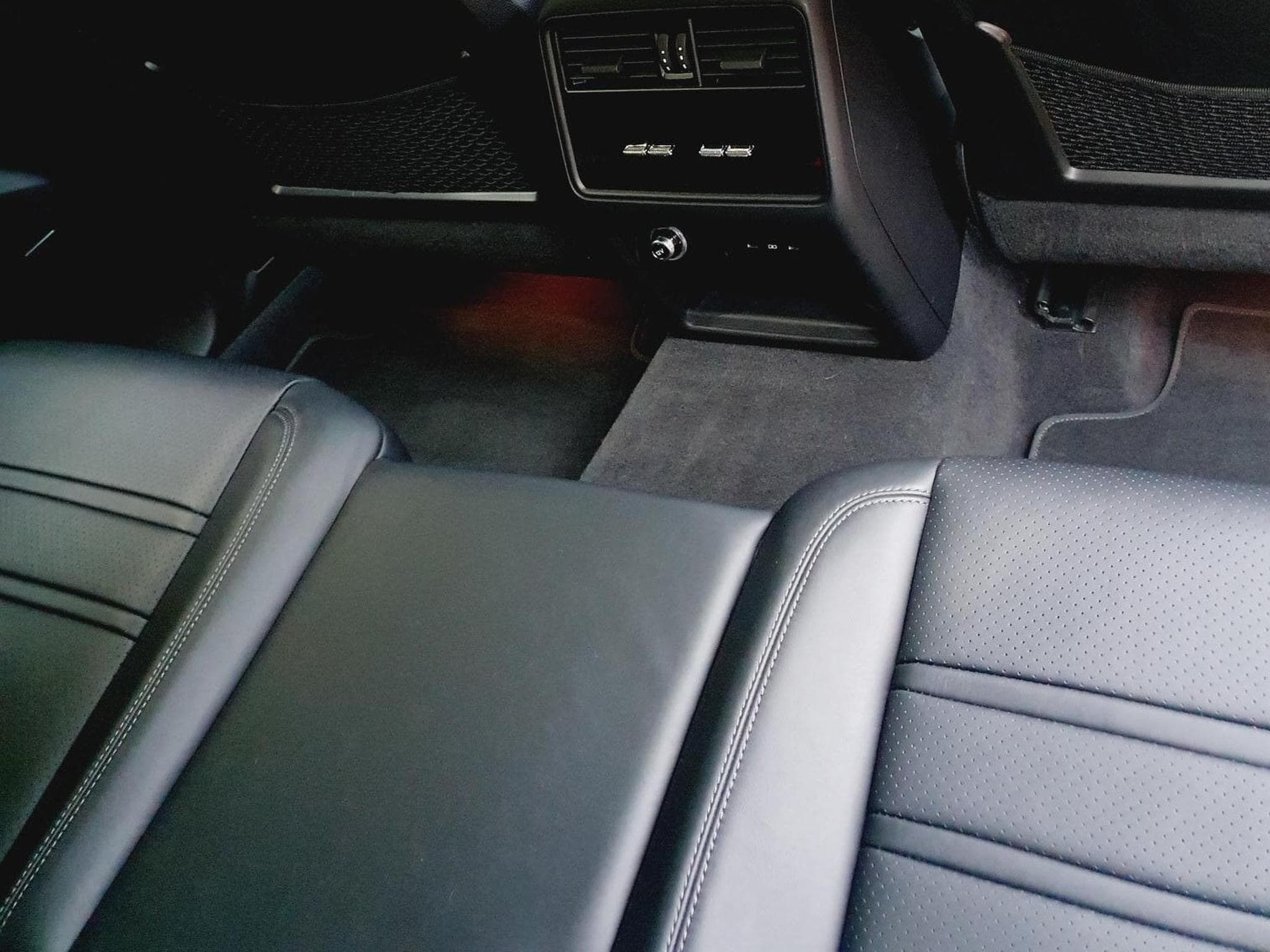 Porsche Cayenne COUPE (2024) - Photo 5