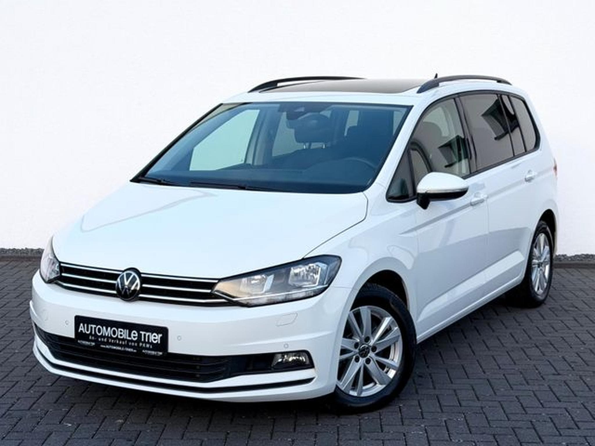 VW Touran Touran 2.0 TDI DSG /NAVI/CAM/MASSAGE/GARANTIE/ (2024) - Foto 1