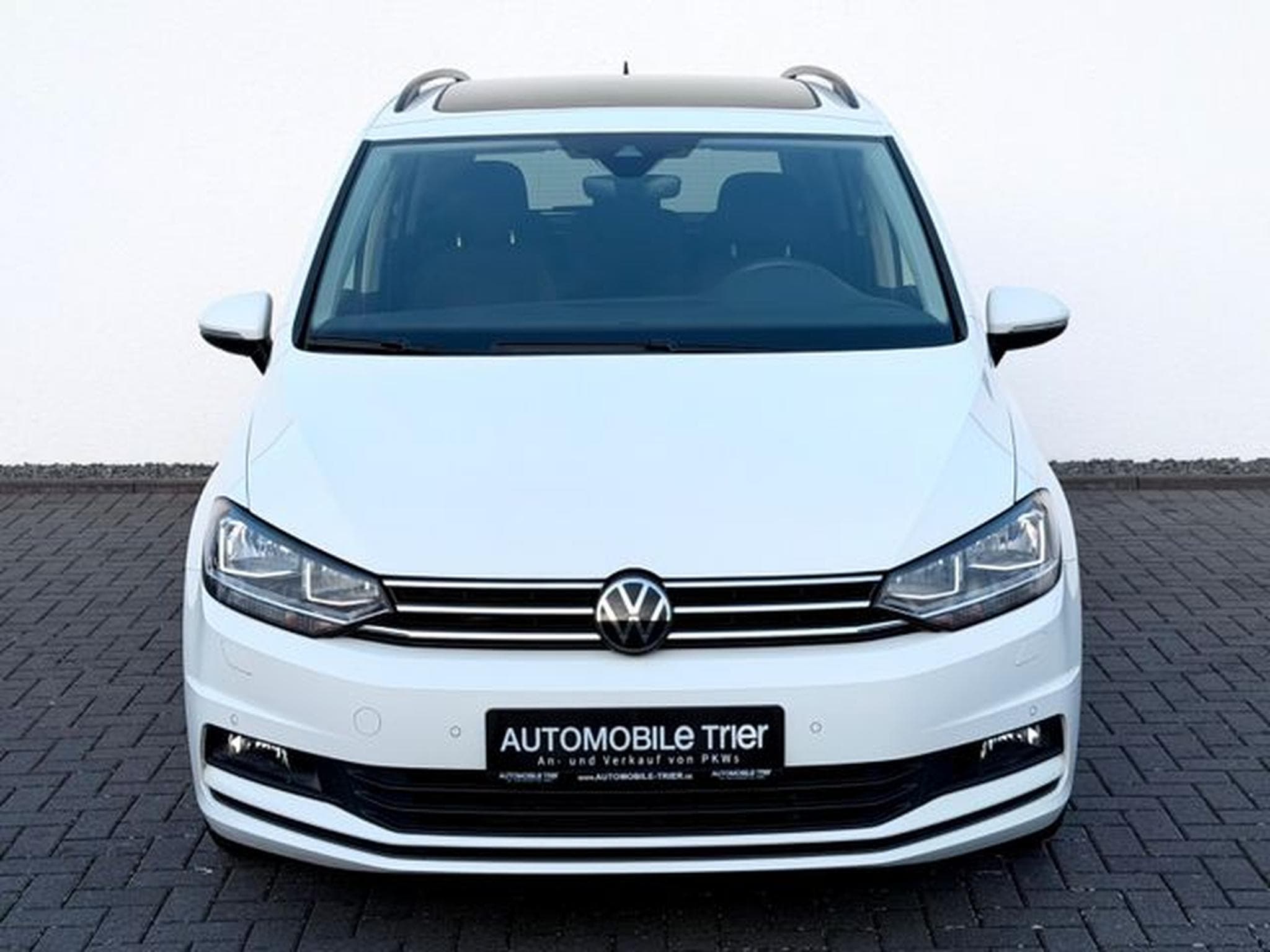 VW Touran Touran 2.0 TDI DSG /NAVI/CAM/MASSAGE/GARANTIE/ (2024) - Foto 2