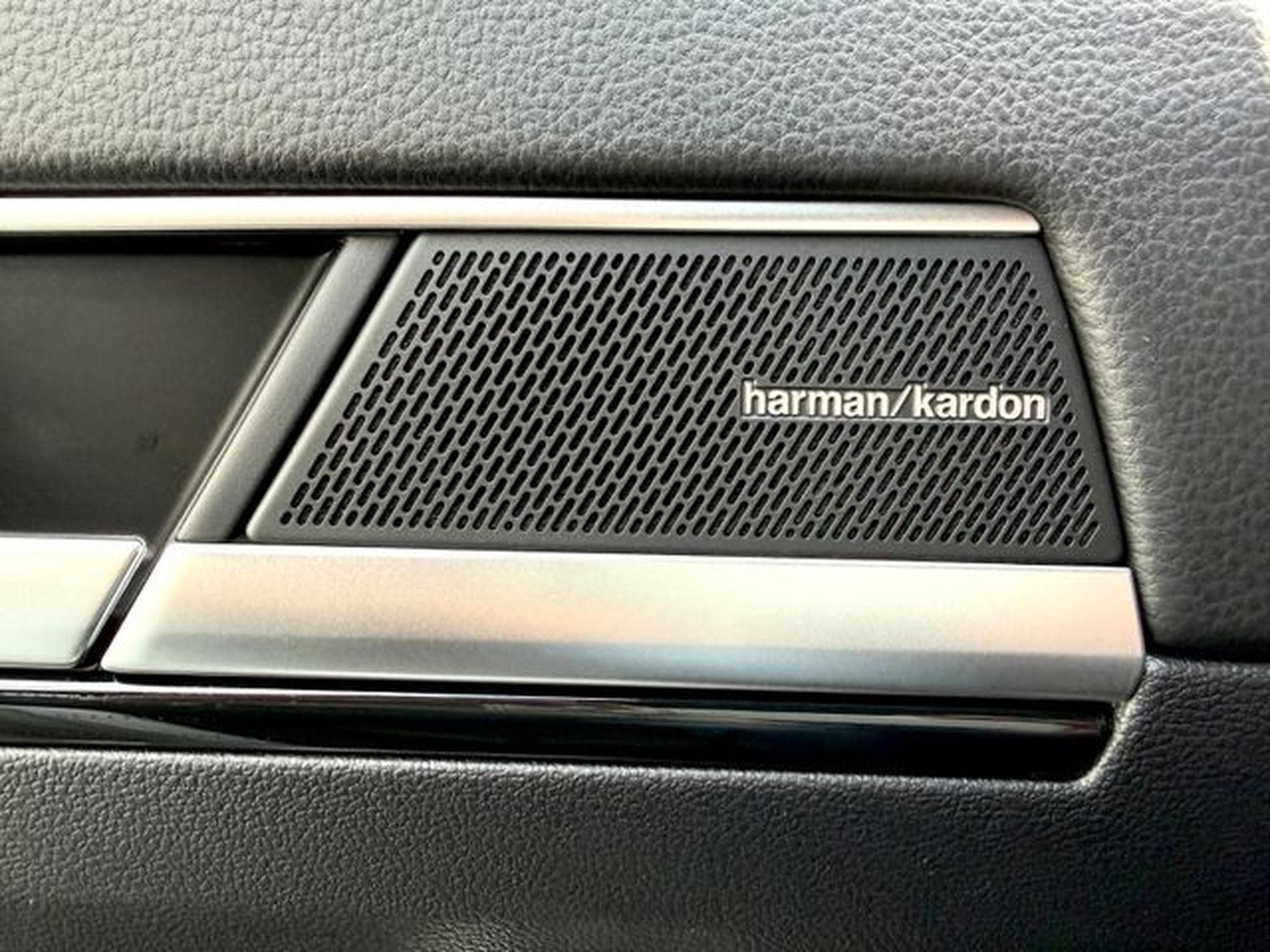 VW Arteon Arteon Shooting Brake R line 2.0 TSI DSG 1.Hand (2022) - Photo 18