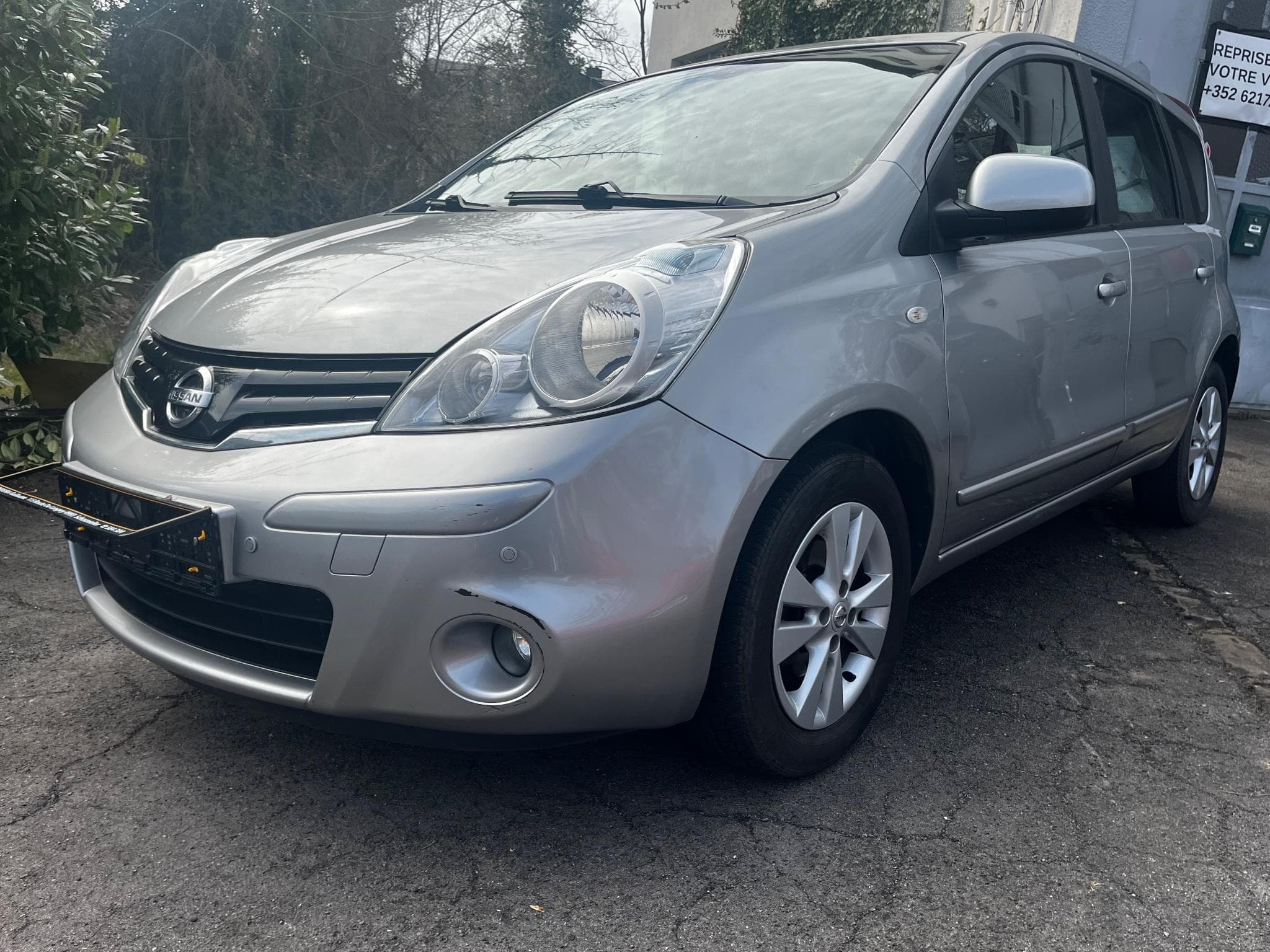 Nissan Note 1.4 essence (2010) - Foto 1