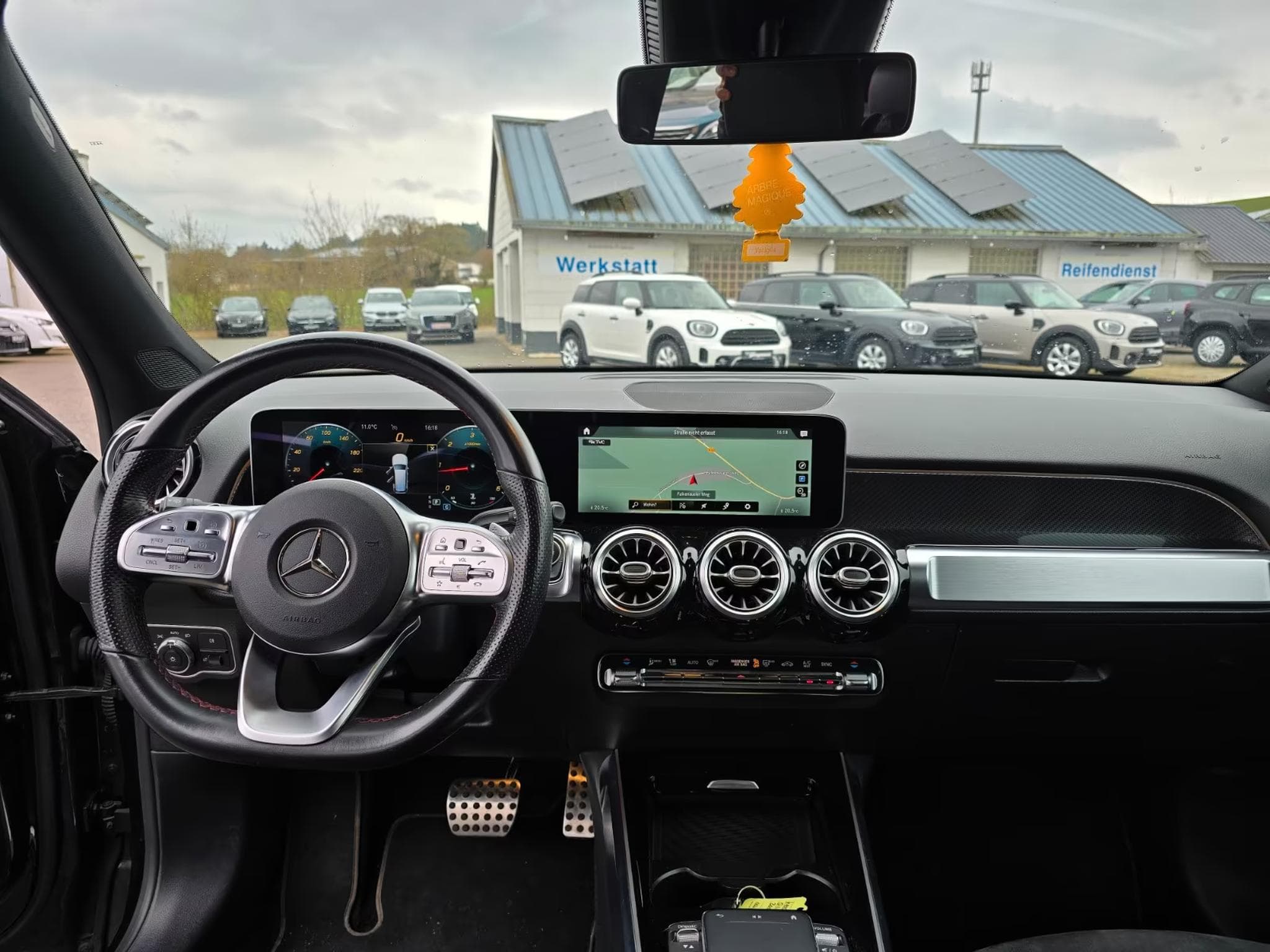 Mercedes GLB 200 d AMG Line LED KEYLESS KAM NAVI (2021) - Photo 4