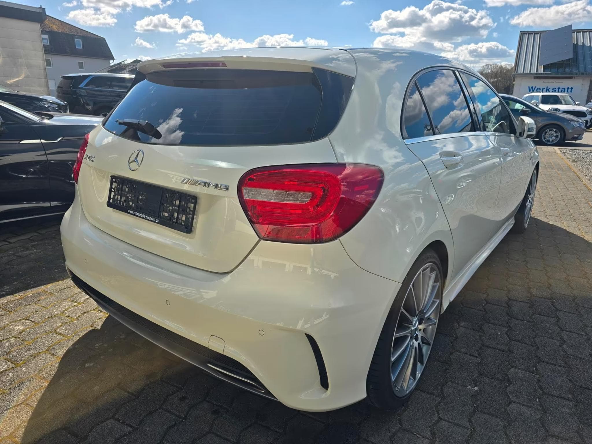 Mercedes A 45 AMG 4Matic EXKLSIV 19" ALU NAVI XENON (2014) - Photo 2