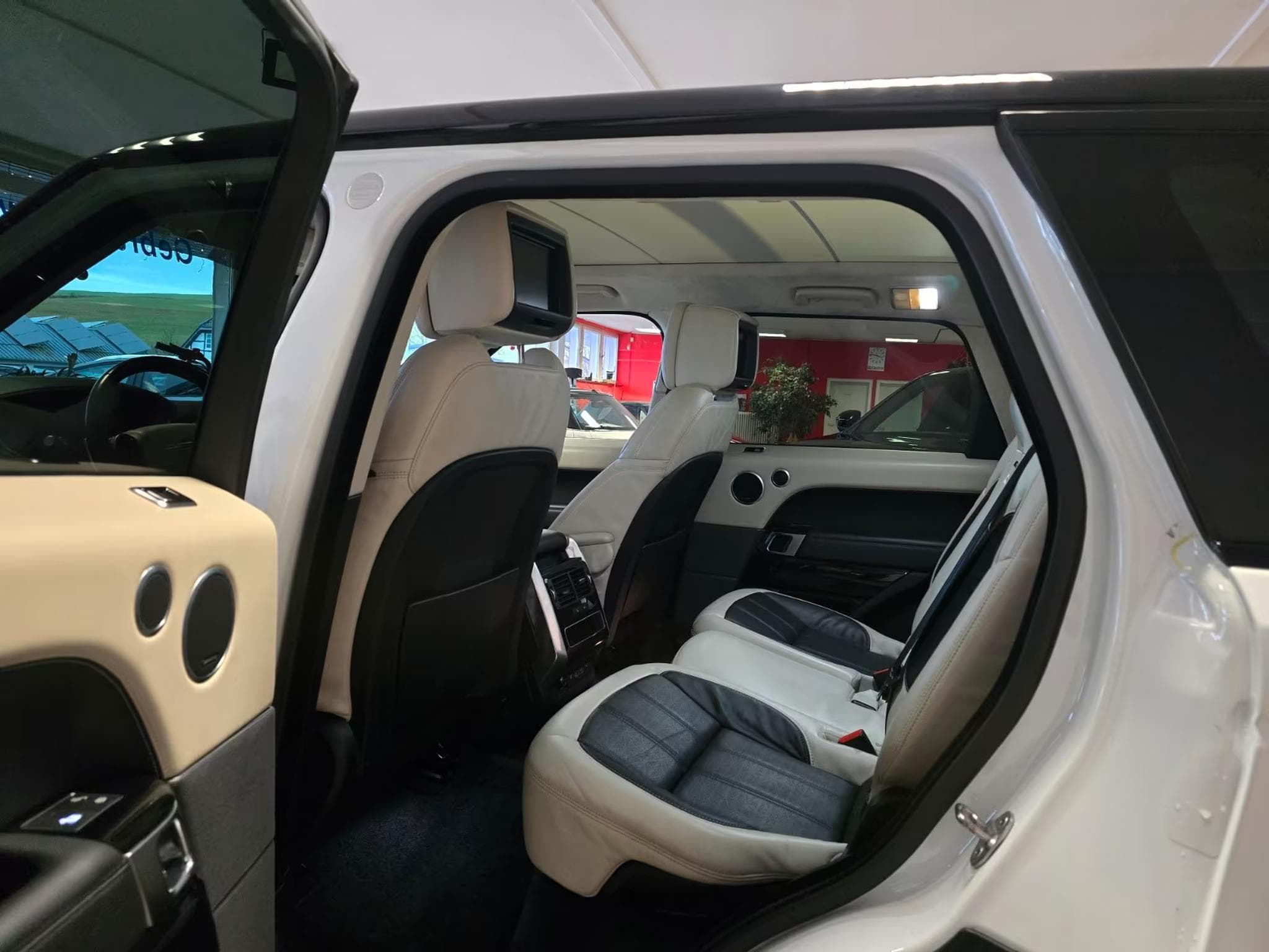 Land-Rover Range Rover Sport Autobiography Dynamic SDVB (2018) - Photo 4