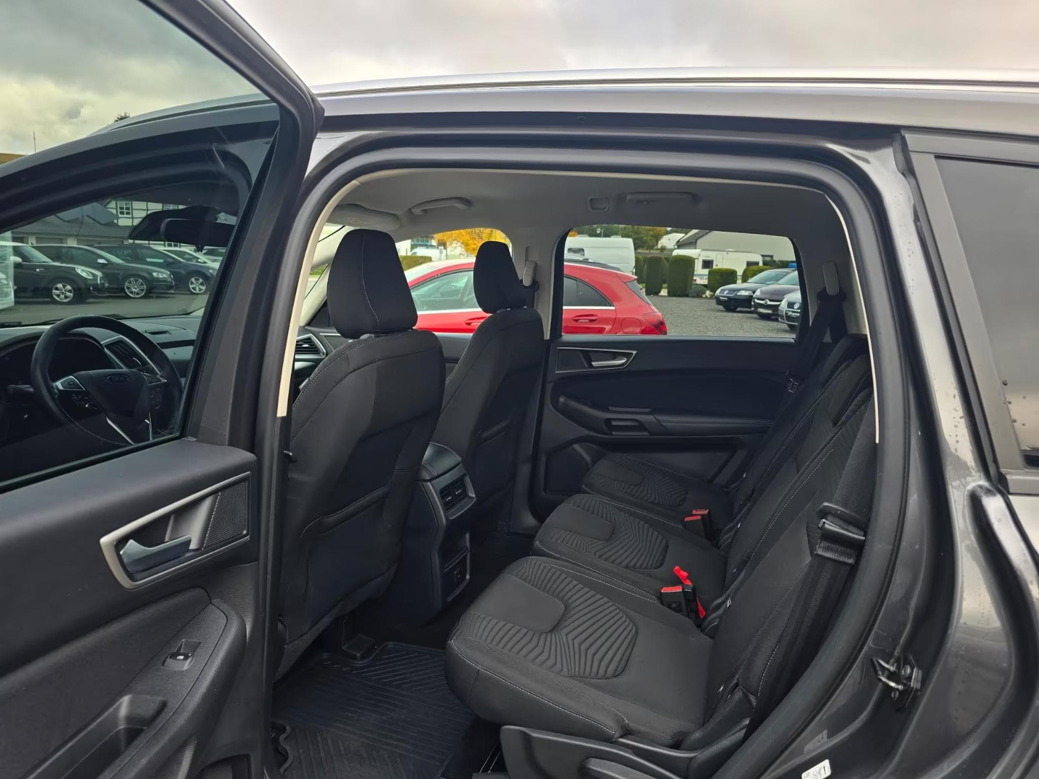 Ford S-Max 1.5 EcoBoost 7-S. NAVI DAB 18" ALU (2017) - Foto 4