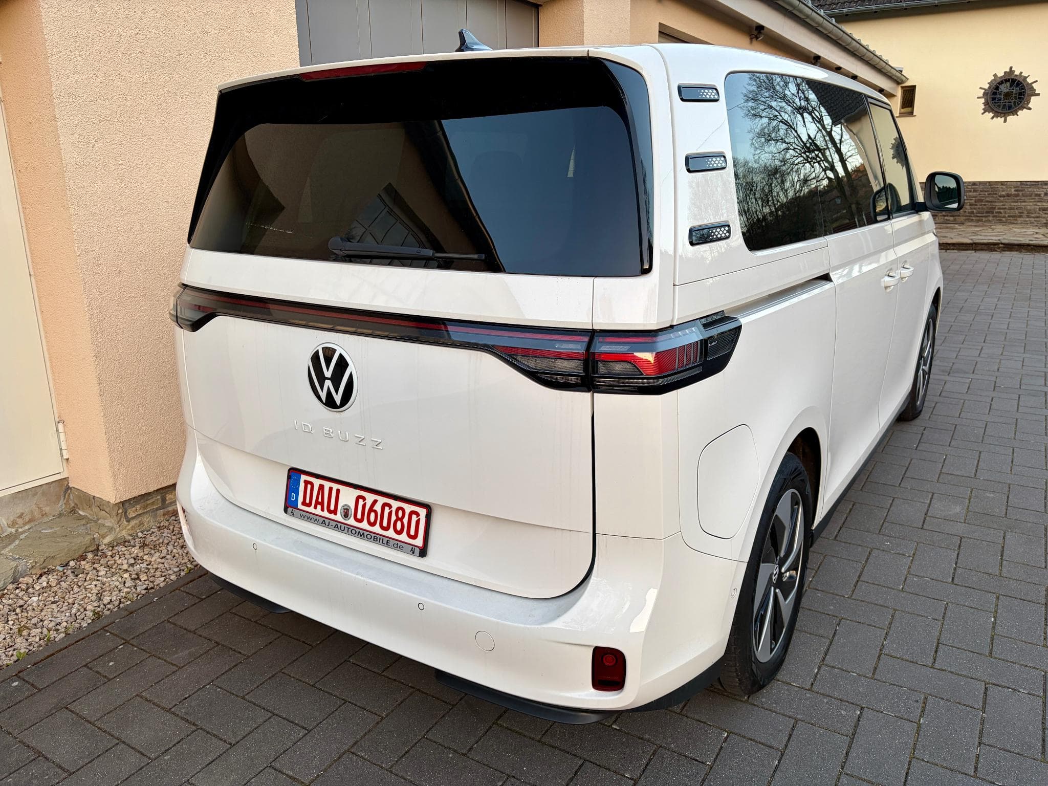 VW ID.Buzz 150 KW Pro (2023) - Foto 6