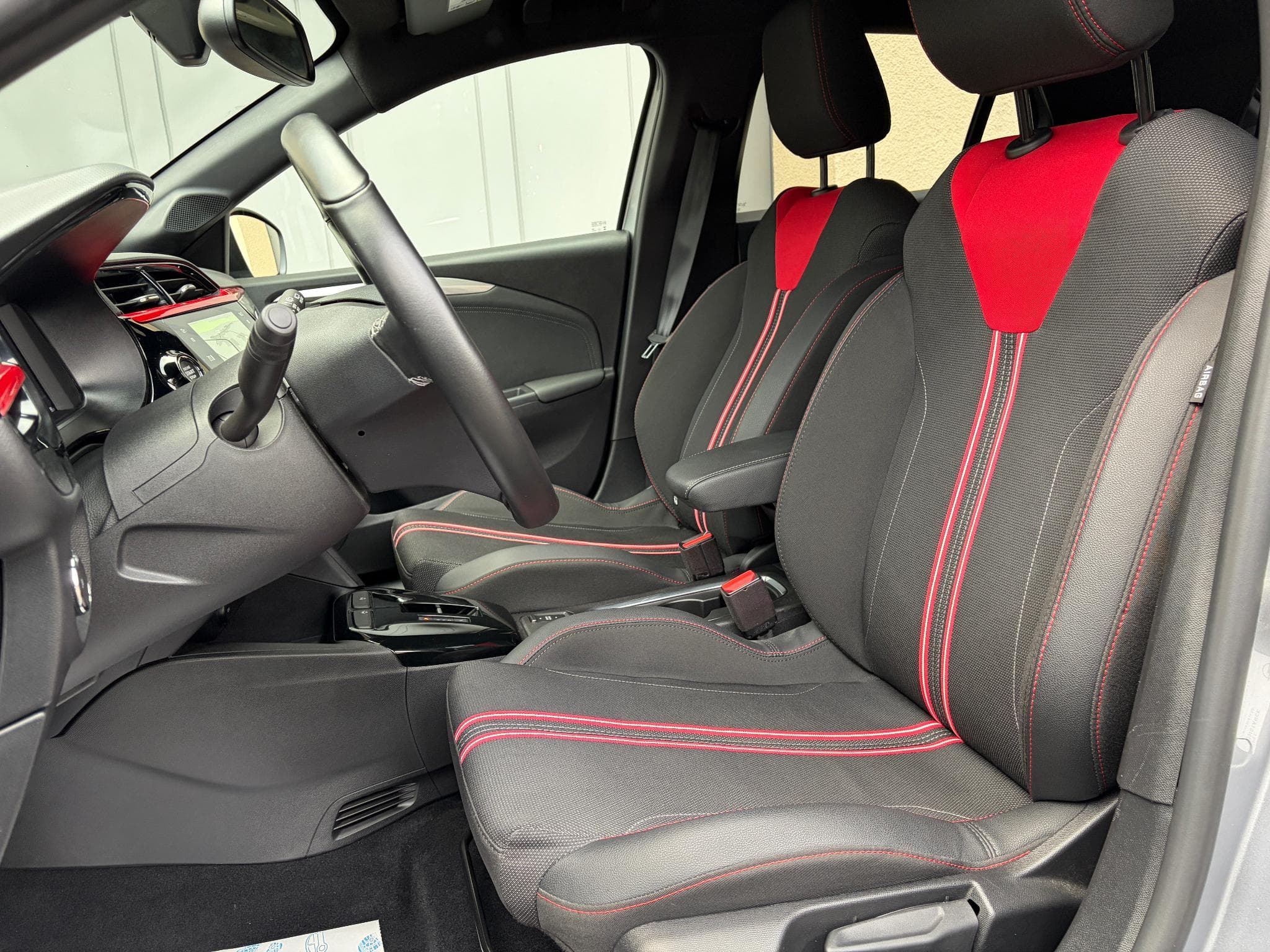 Opel Corsa -e GS Line (2023) - Photo 14