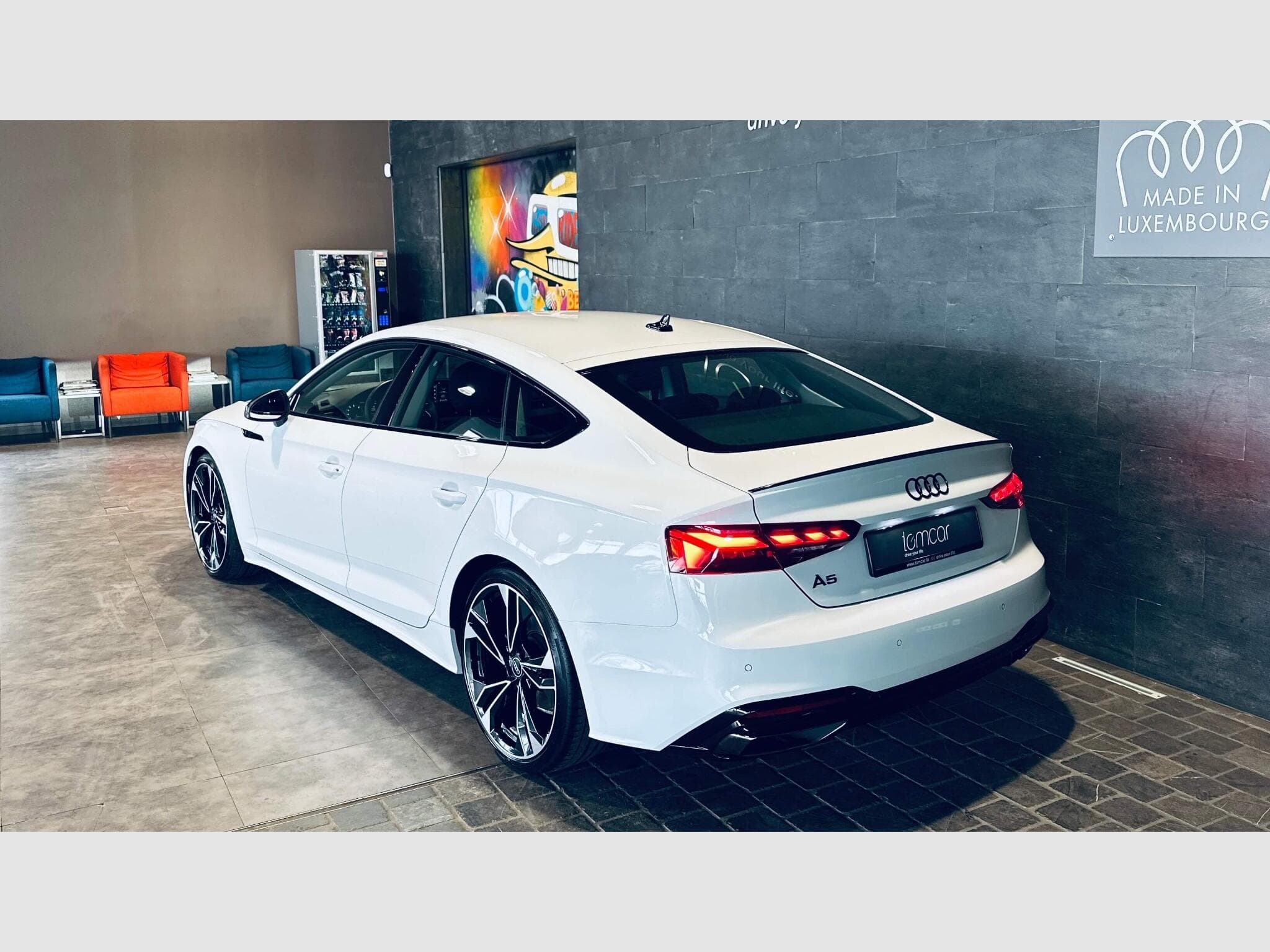 Audi A5 A5 SPORTBACK S-LINE 35 TFSI S-TRONIC (2023) - Foto 5