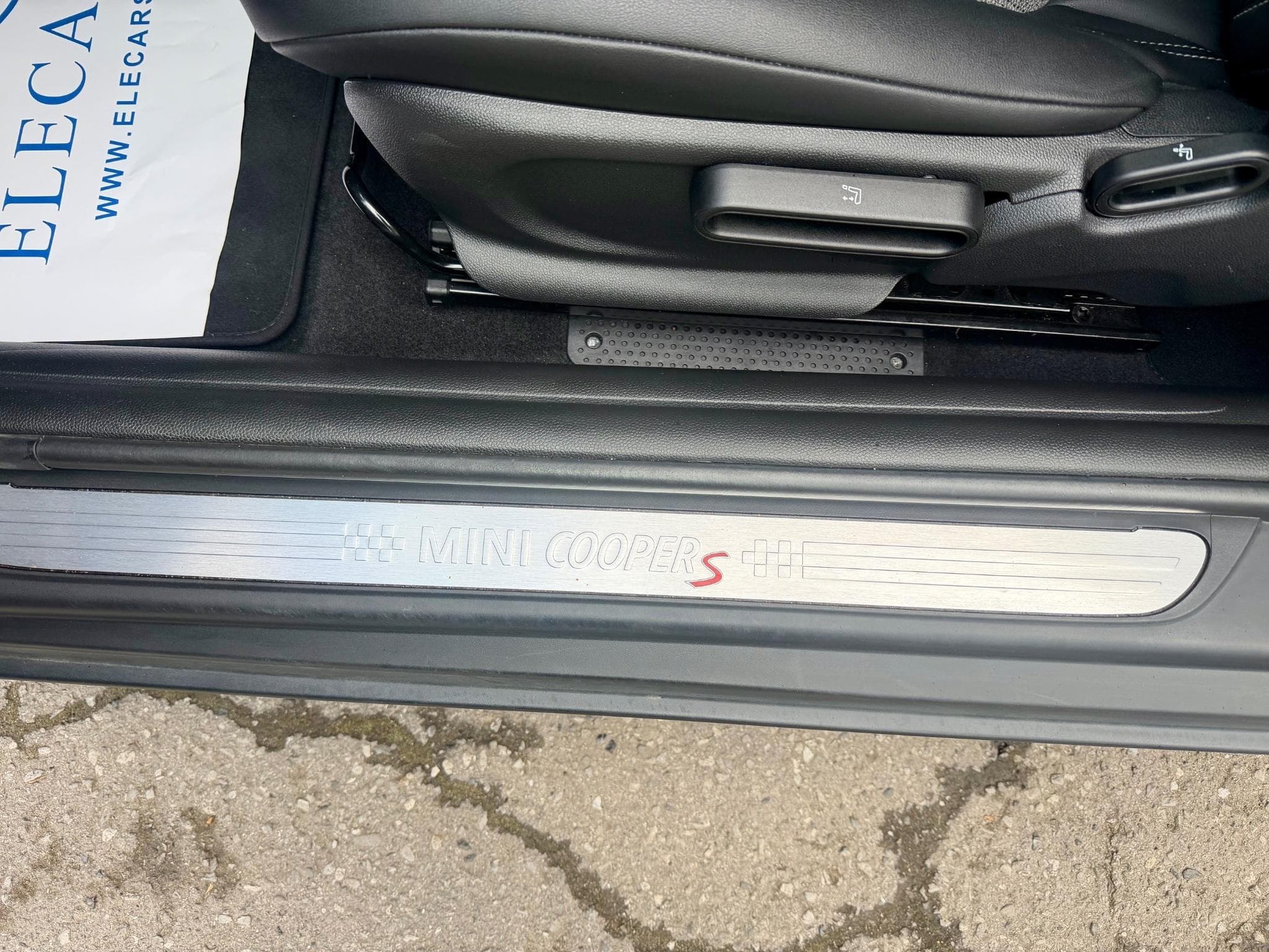 Mini Cabrio Cooper S Cabrio Aut. (2019) - Photo 14