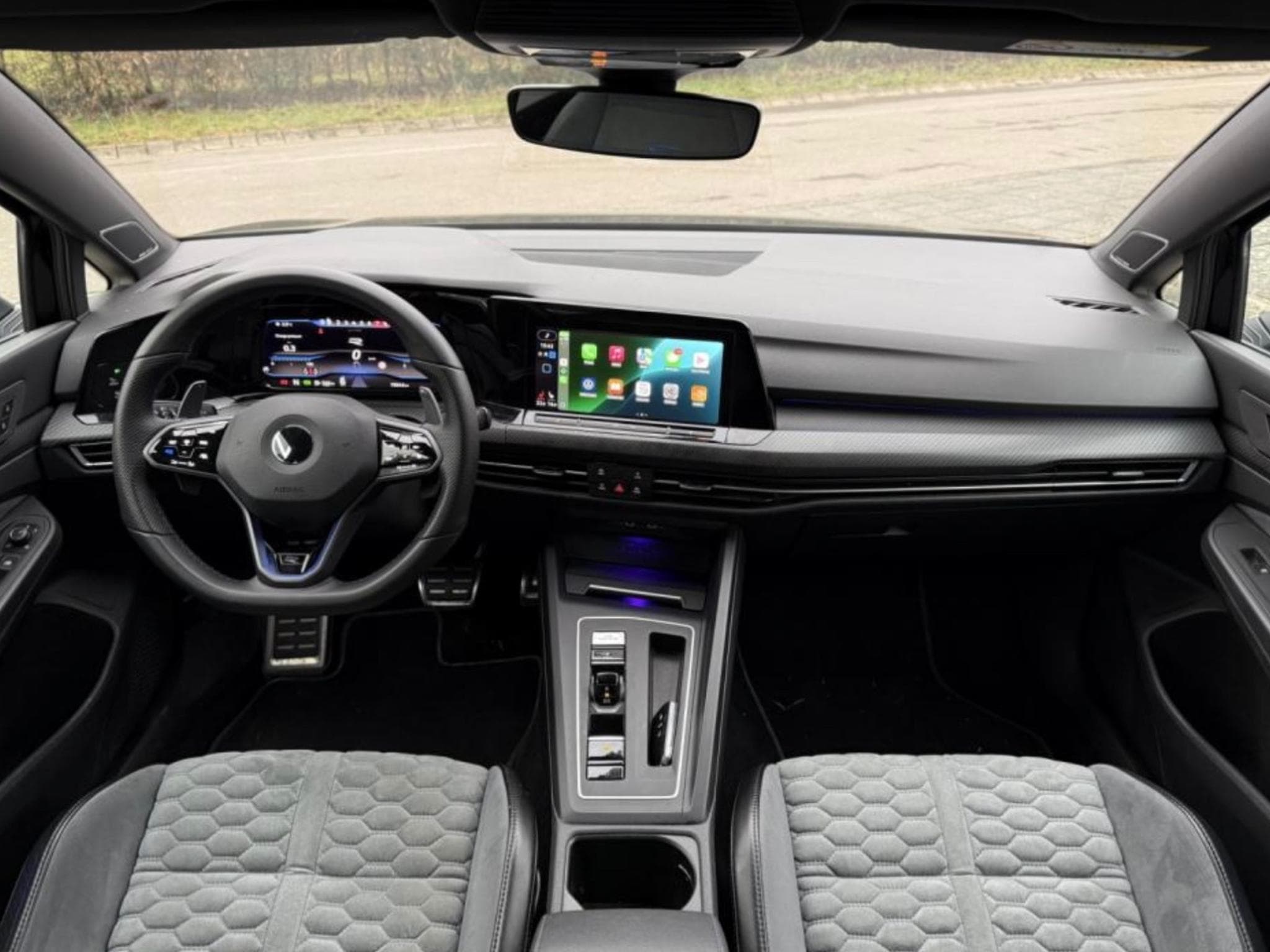 VW Golf R (2021) - Foto 11